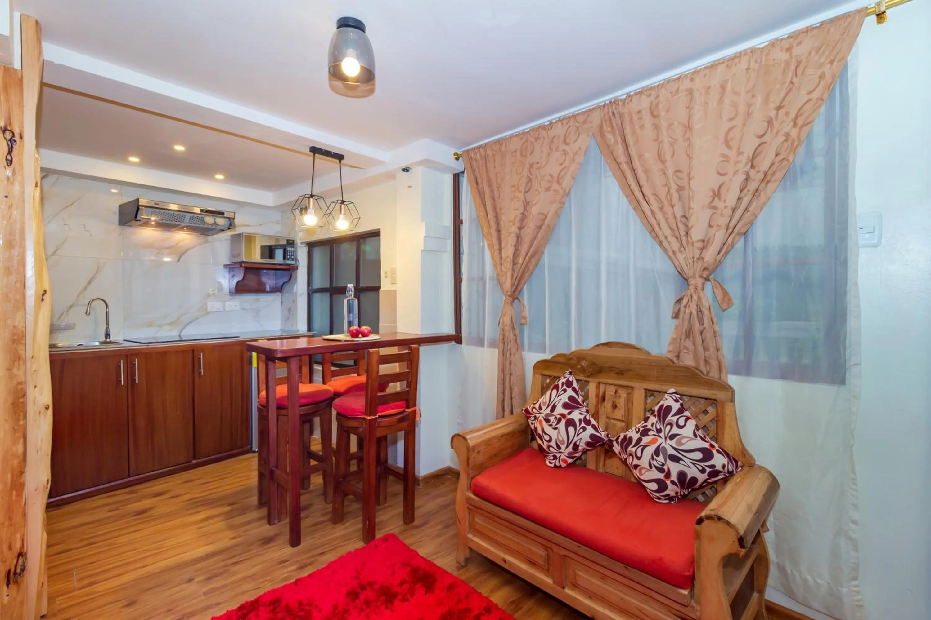 Living room in Friends Hotel & Rooftop - Historic Center & Museums