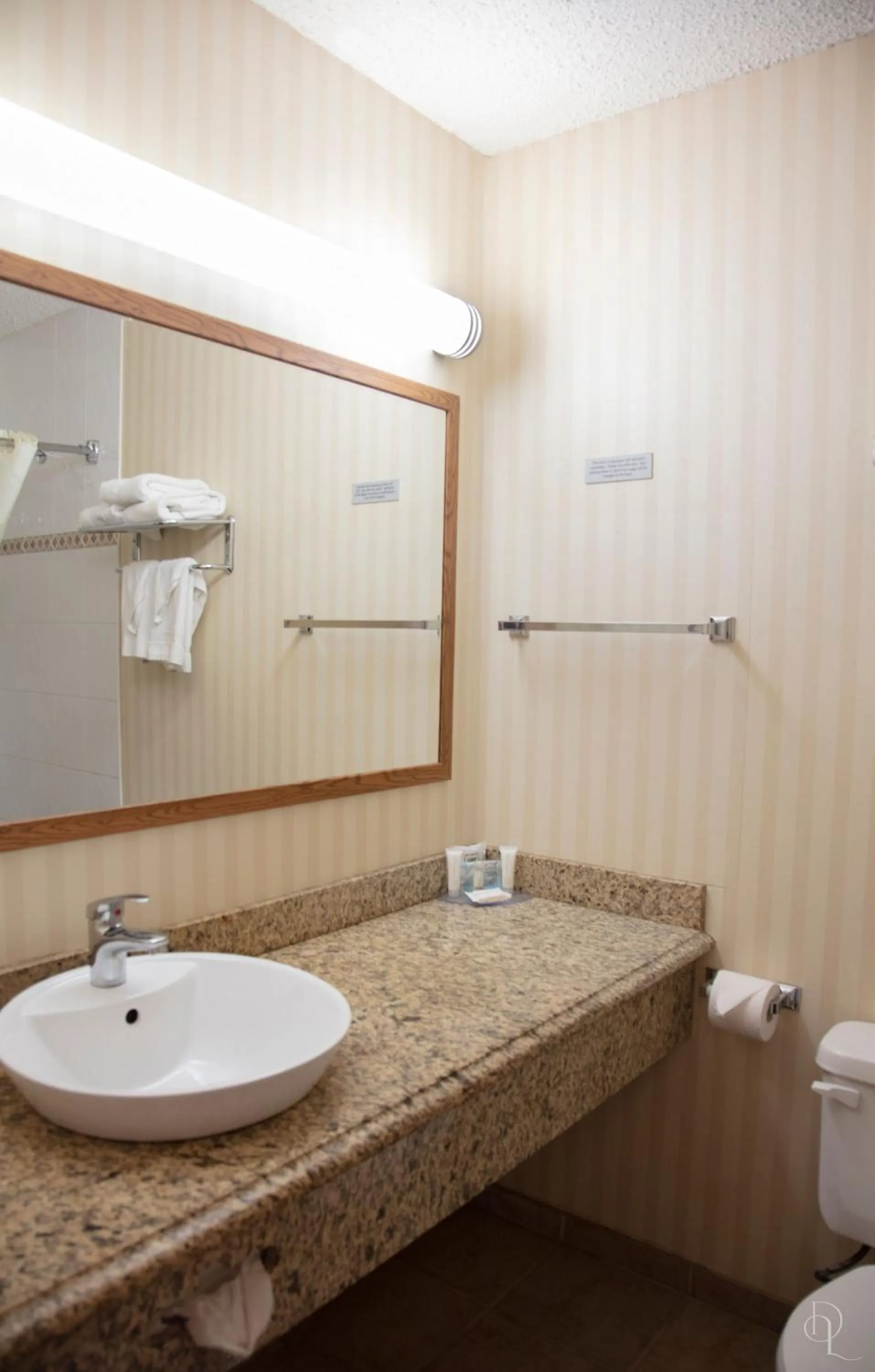Bathroom in All Stay Suites