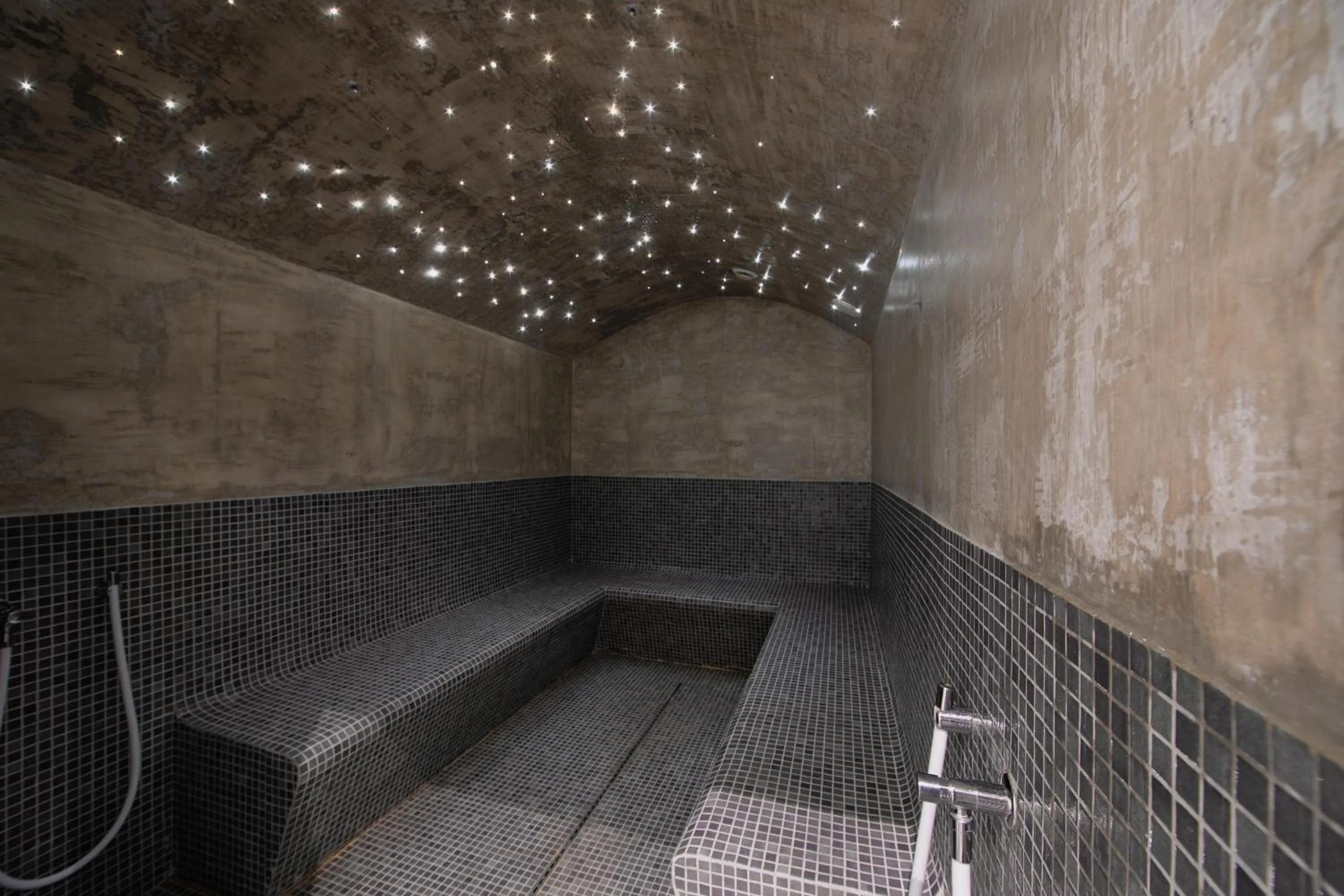 Sauna in Anemi Hotel & Suites