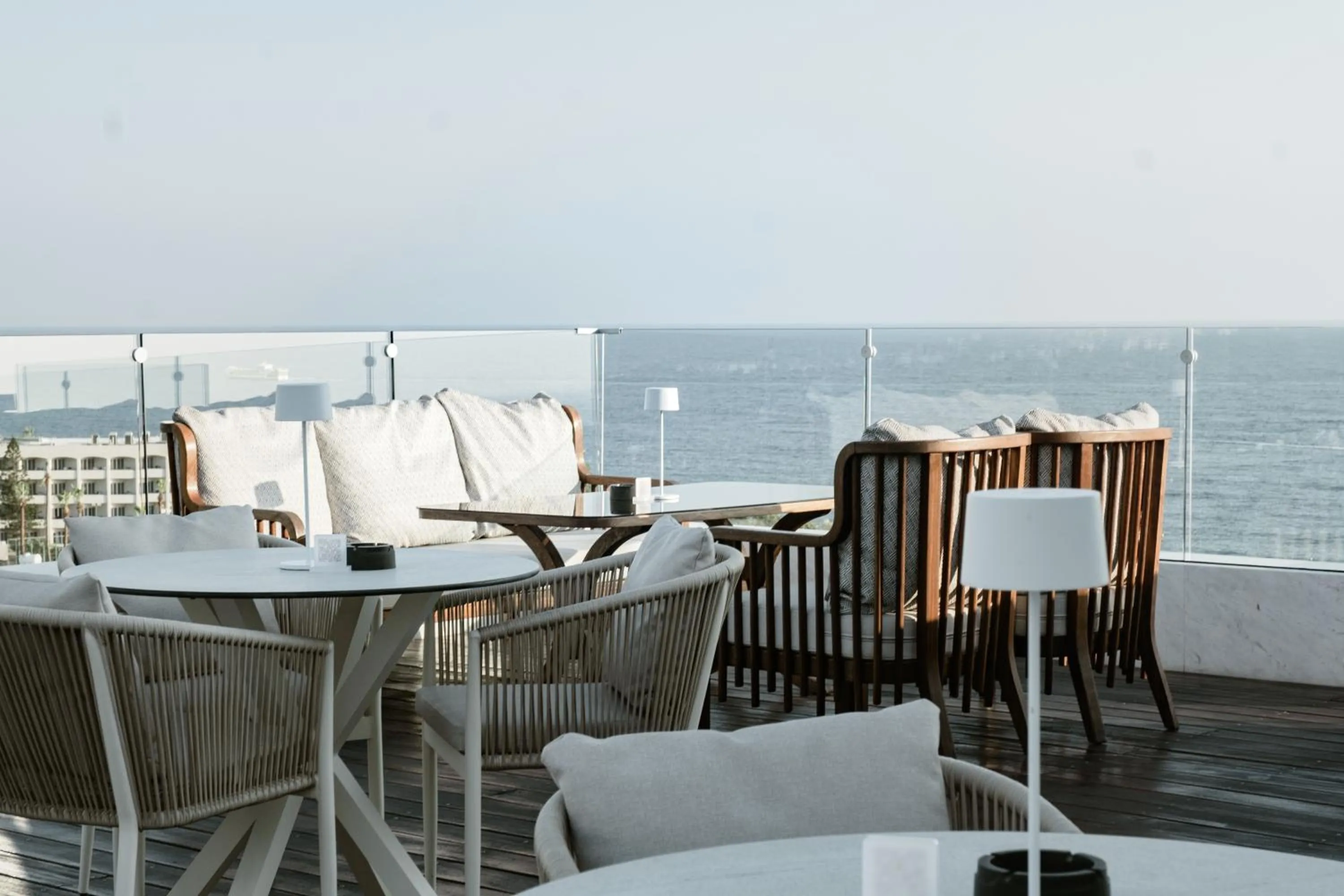 Lounge or bar in Anemi Hotel & Suites