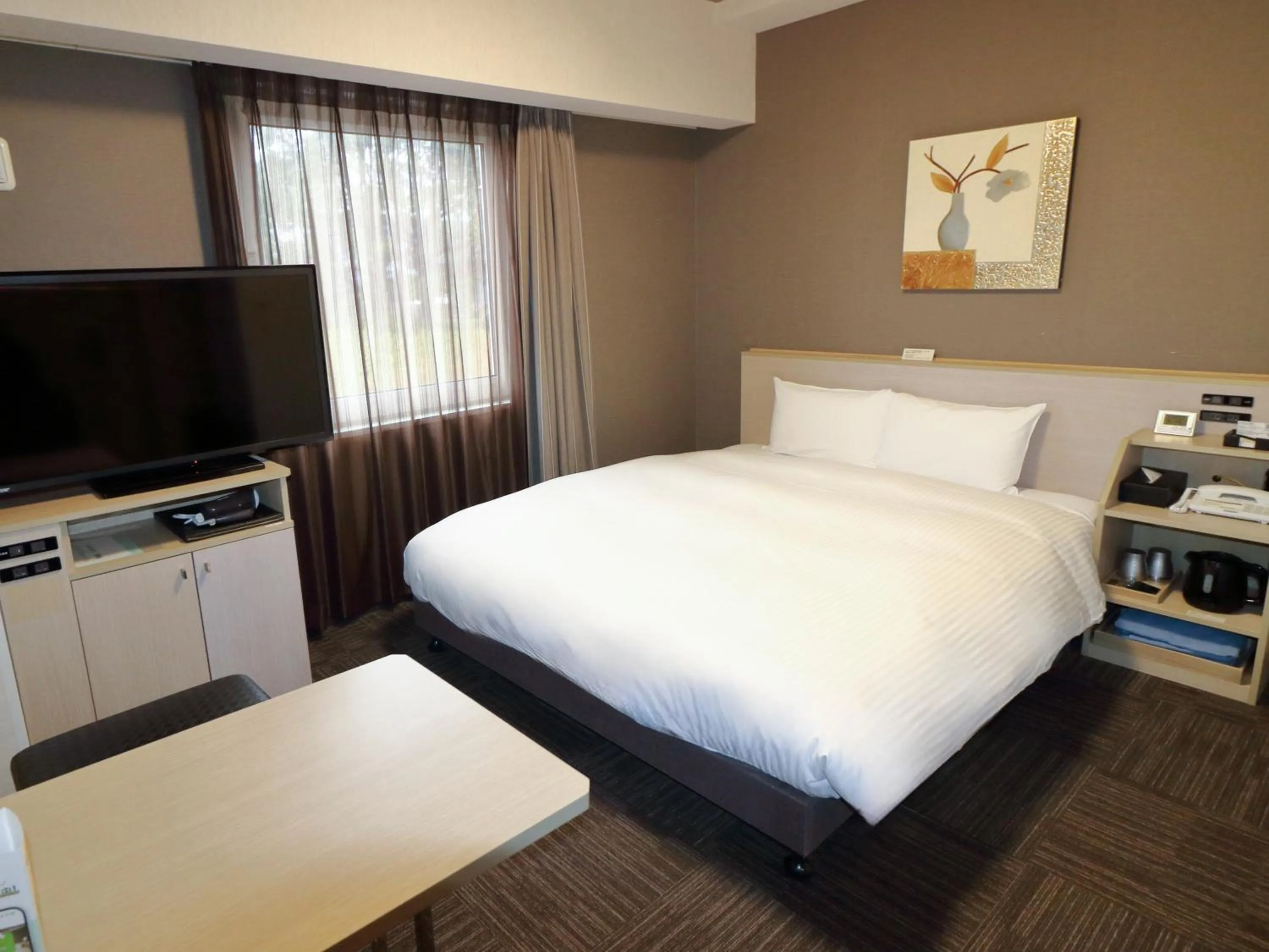 Photo of the whole room, Bed in Hotel Route-Inn Shimizu Inter