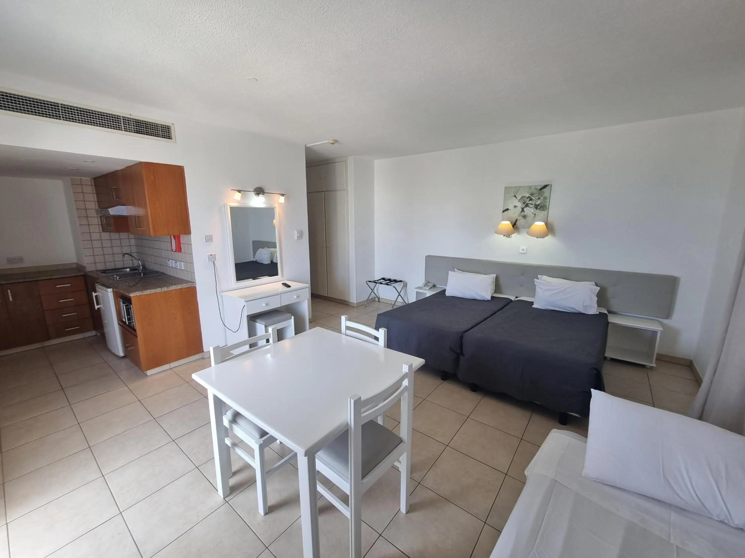 Bed in Alva Hotel Apartments