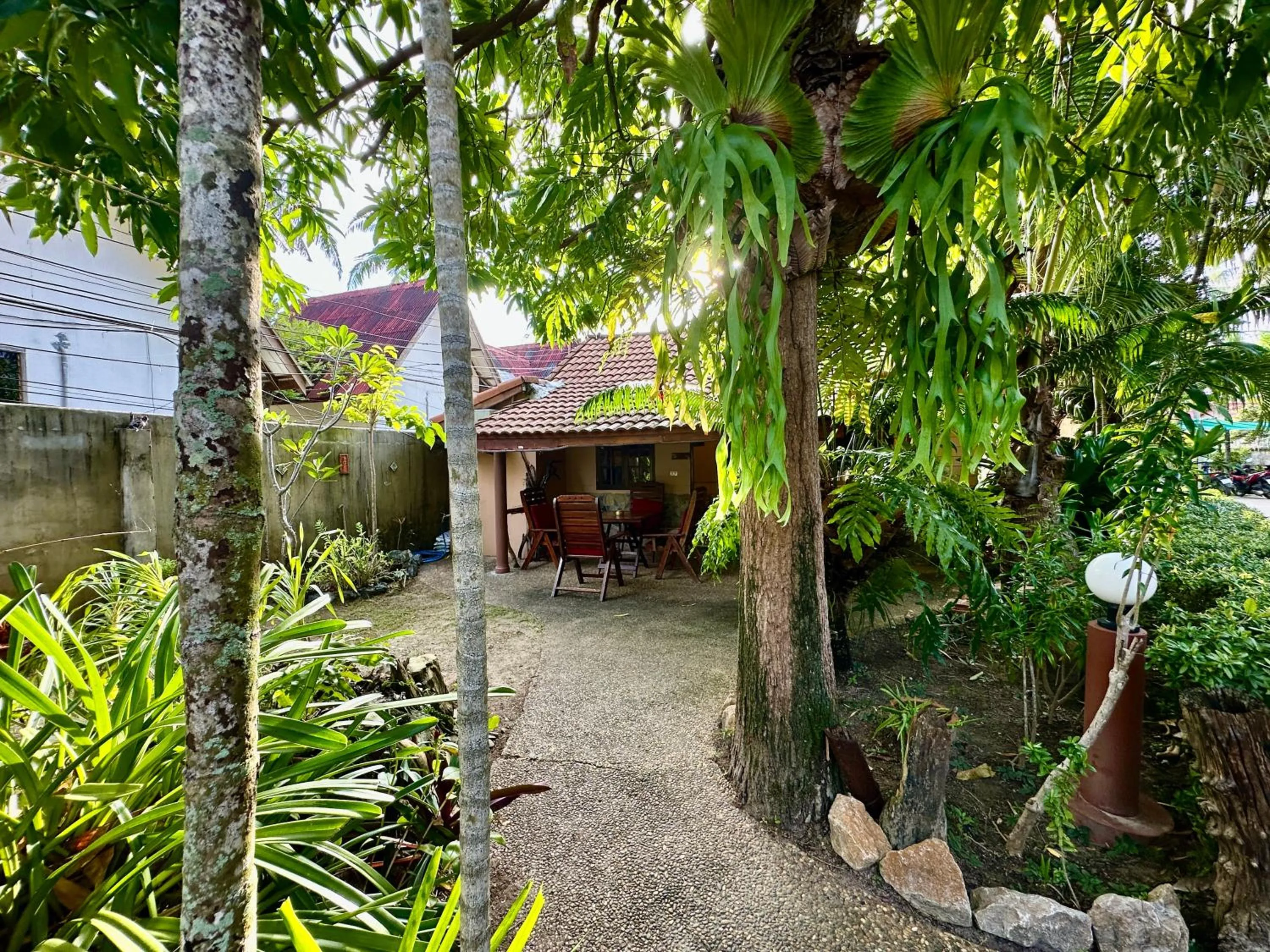 Property building in Laguna Beach Club Resort