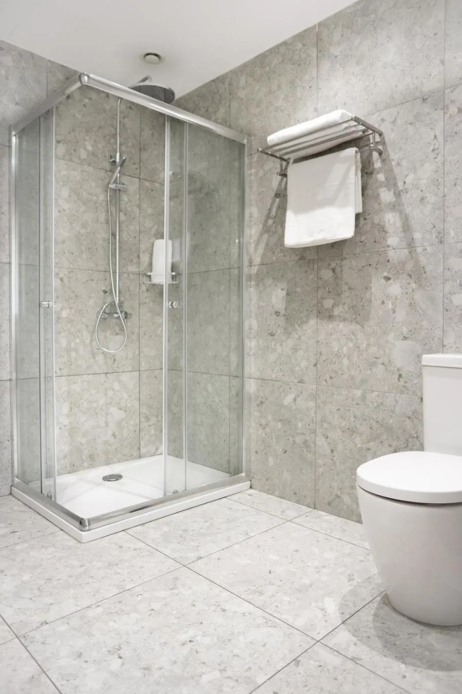 Shower in Roseum Boutique Hotel