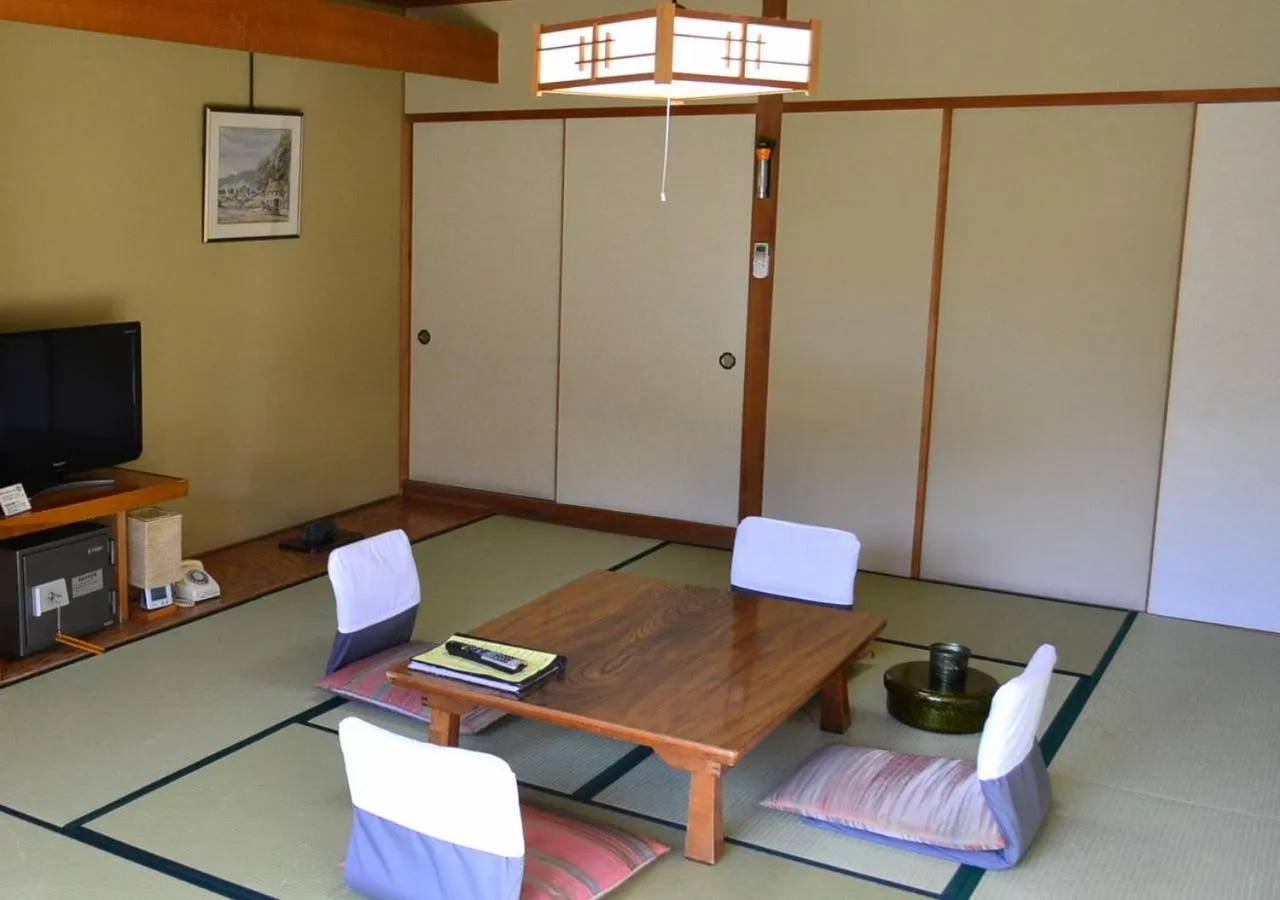 Photo of the whole room in Hishino Onsen Tokiwakan