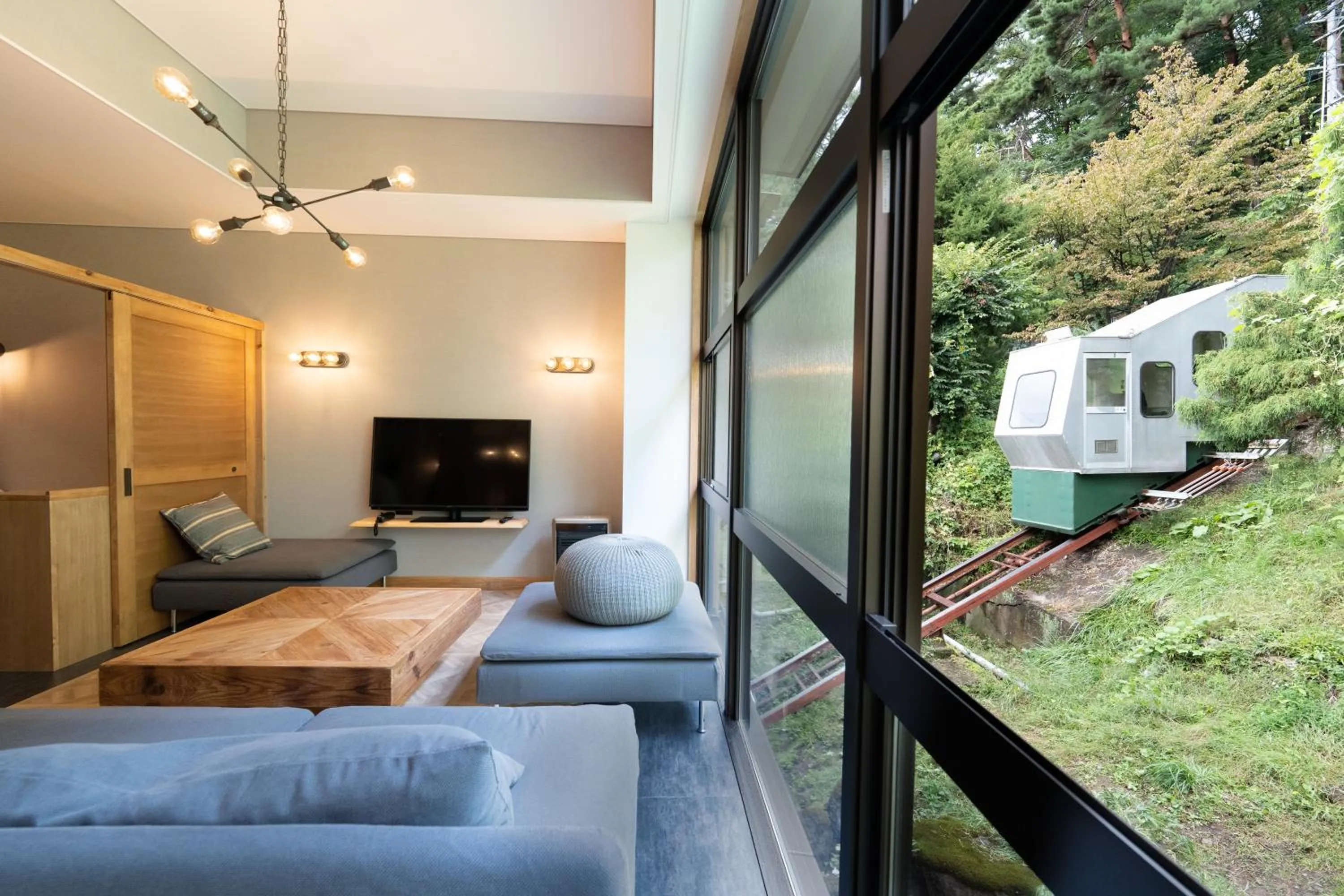 Living room in Hishino Onsen Tokiwakan