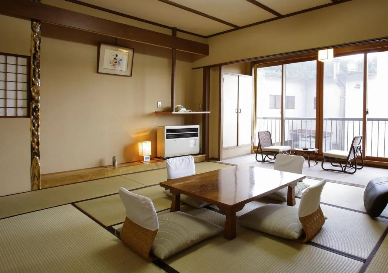 Photo of the whole room in Hishino Onsen Tokiwakan