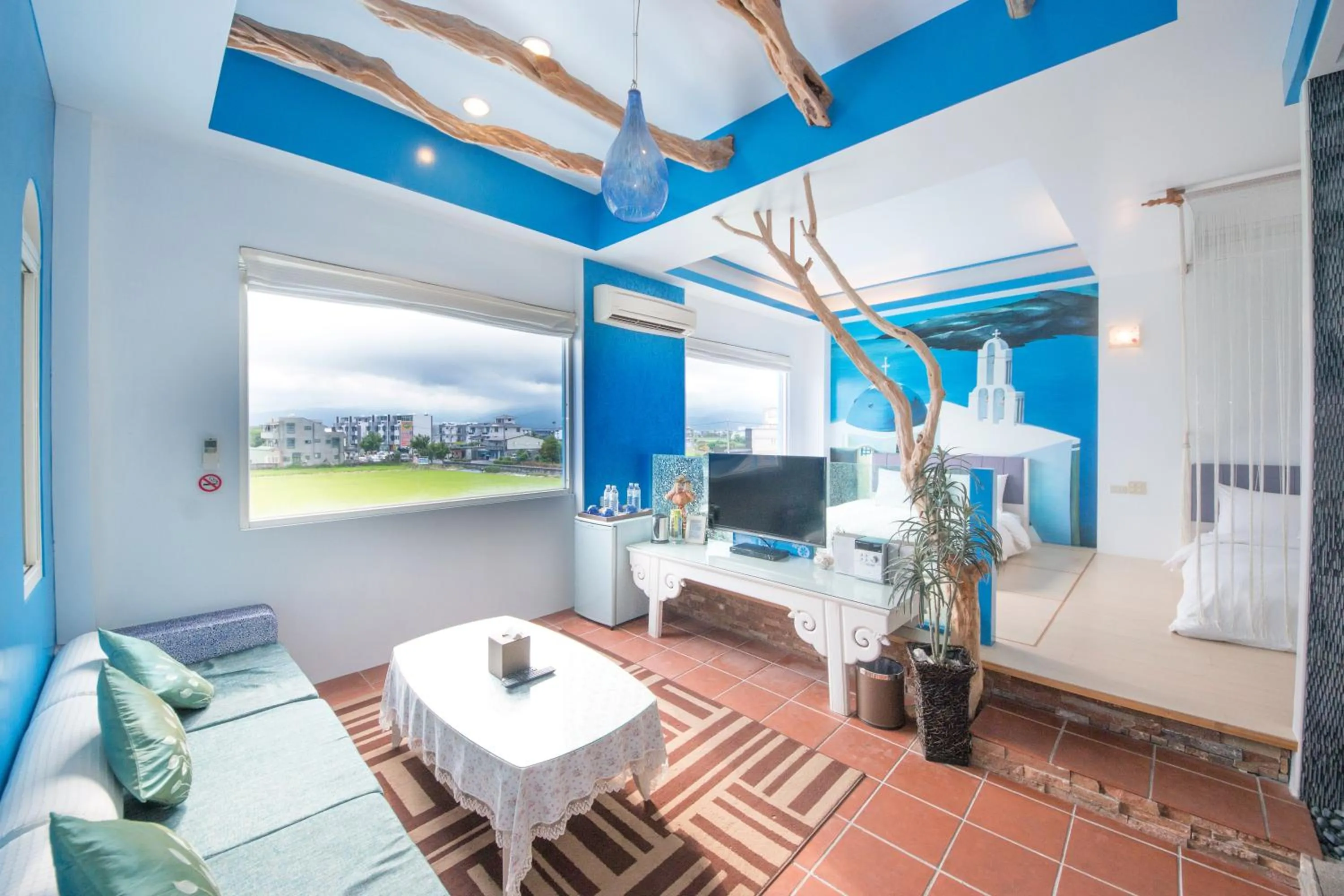 TV and multimedia in Blissful Star