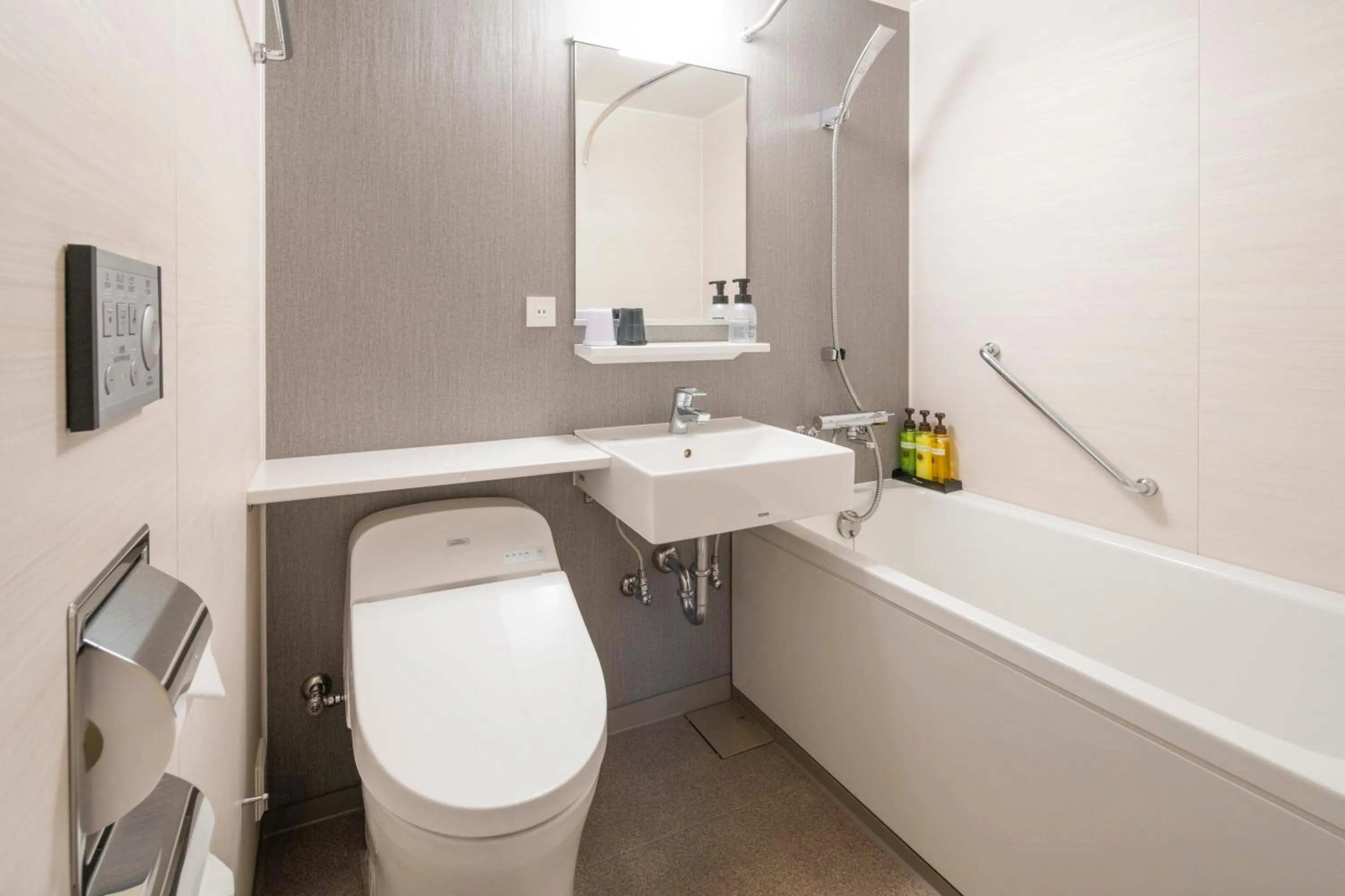 Toilet in La'gent Stay Sapporo Odori Hokkaido