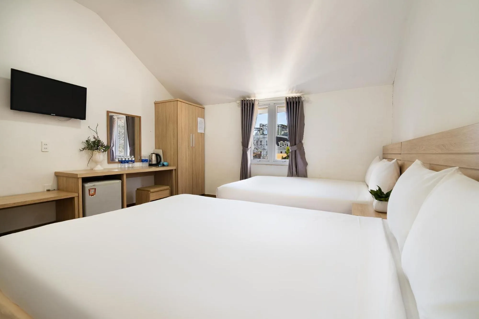 Bed in Ngoc Nguyen Anh Hotel Da Lat