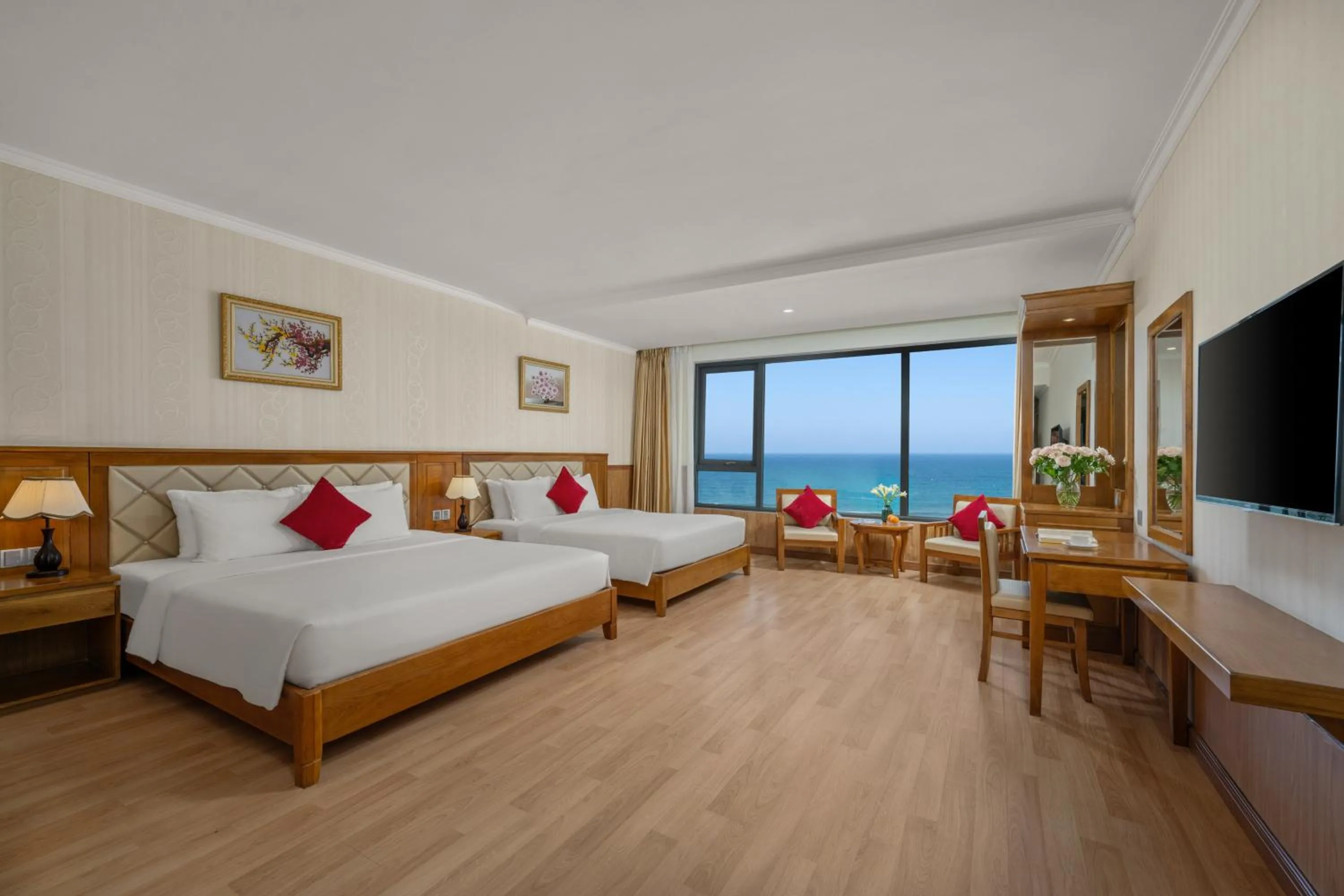 Photo of the whole room in Serene Beach Hotel Danang