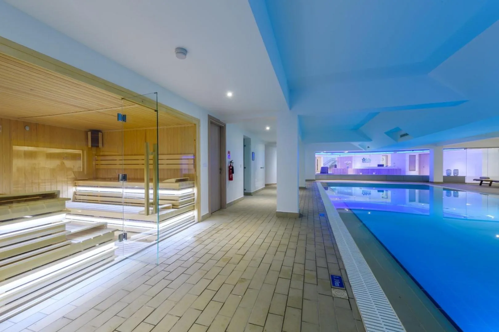 Sauna in Asterias Beach Hotel