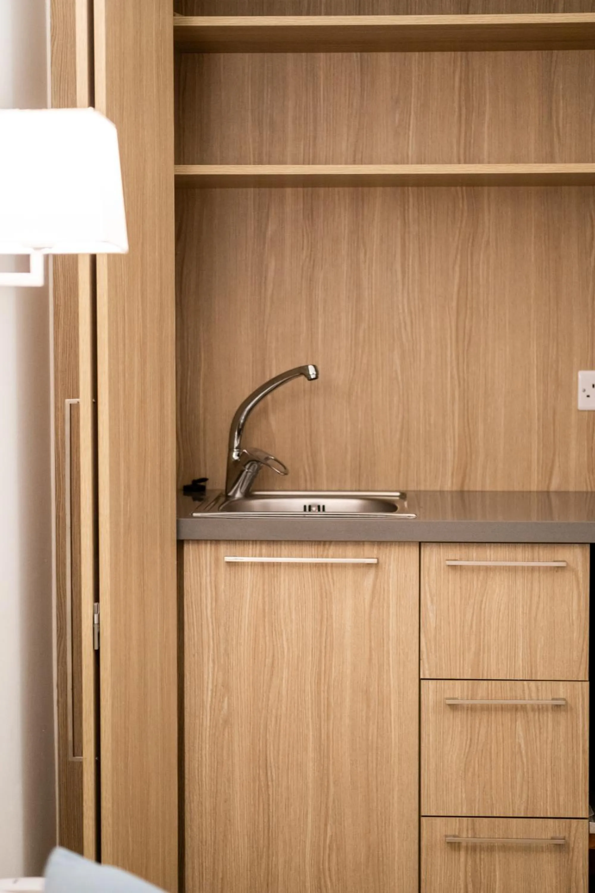 Kitchen or kitchenette in Kapetanios Bay Hotel Protaras