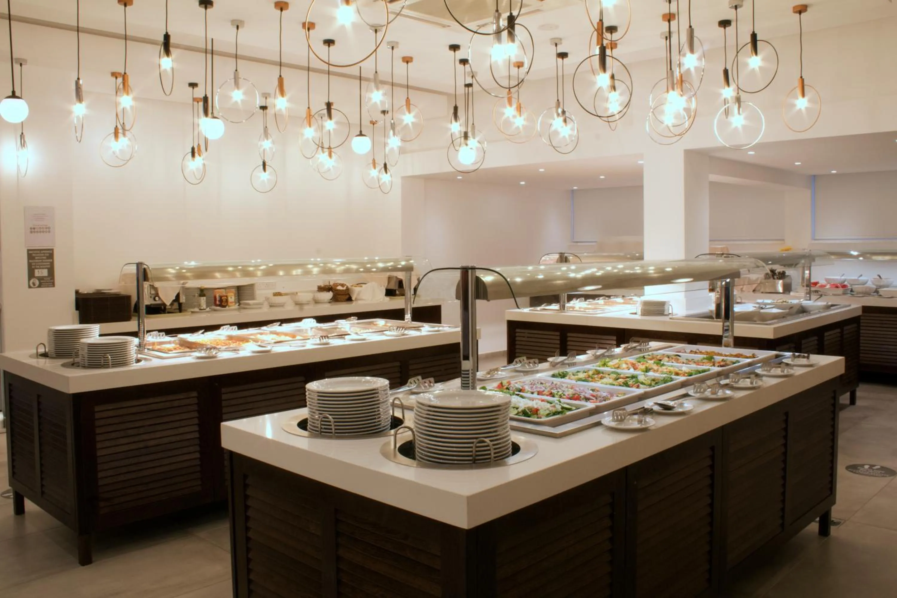 Restaurant/places to eat in Kapetanios Bay Hotel Protaras