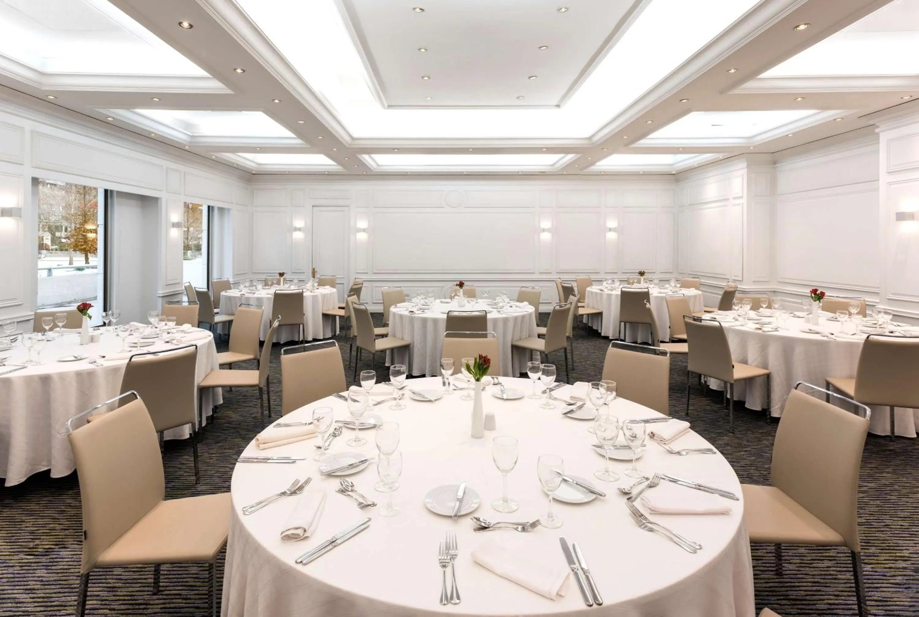 Meeting/conference room in NH Collection Plaza Santiago