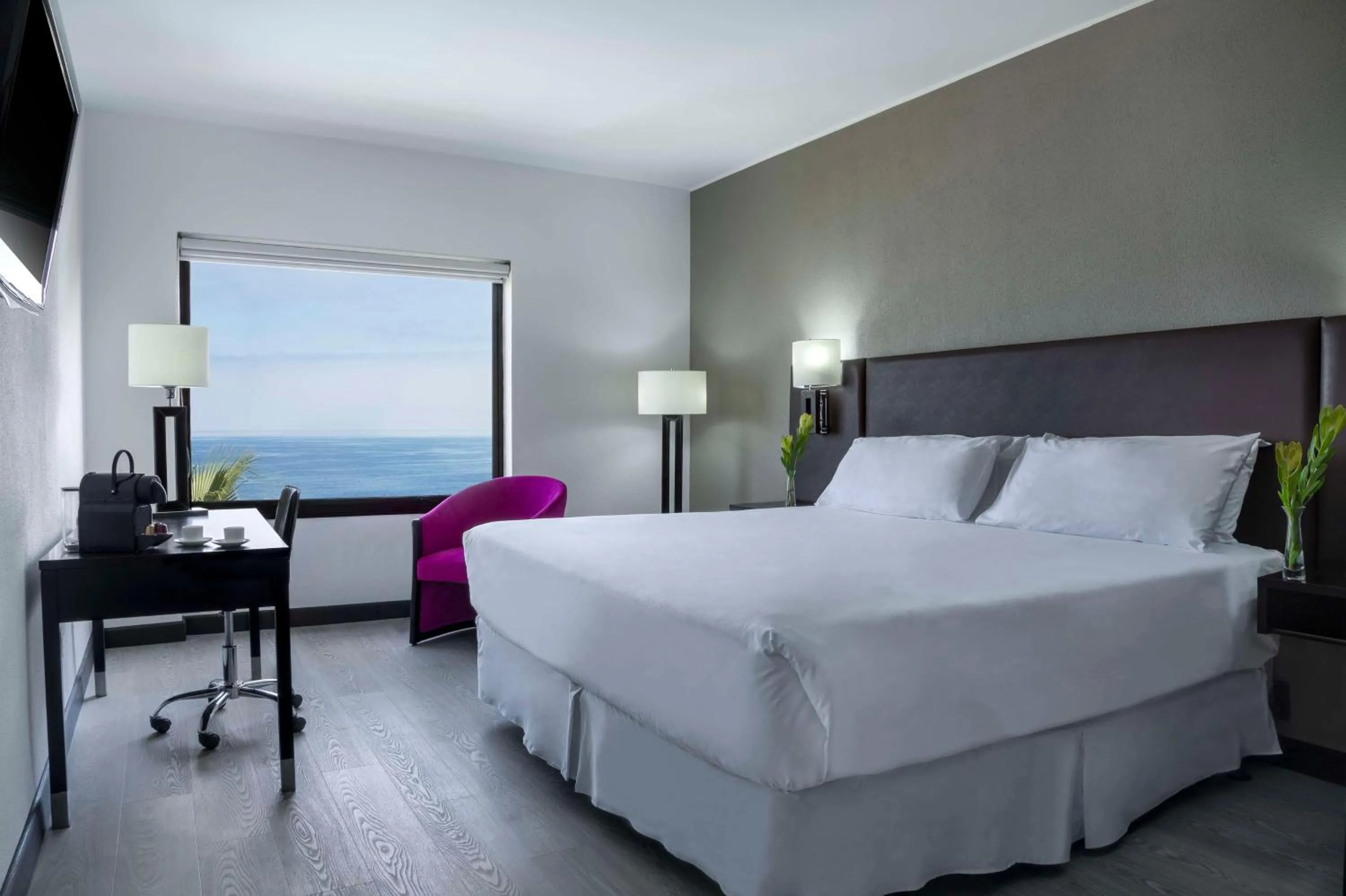 Bed in NH Iquique Costa