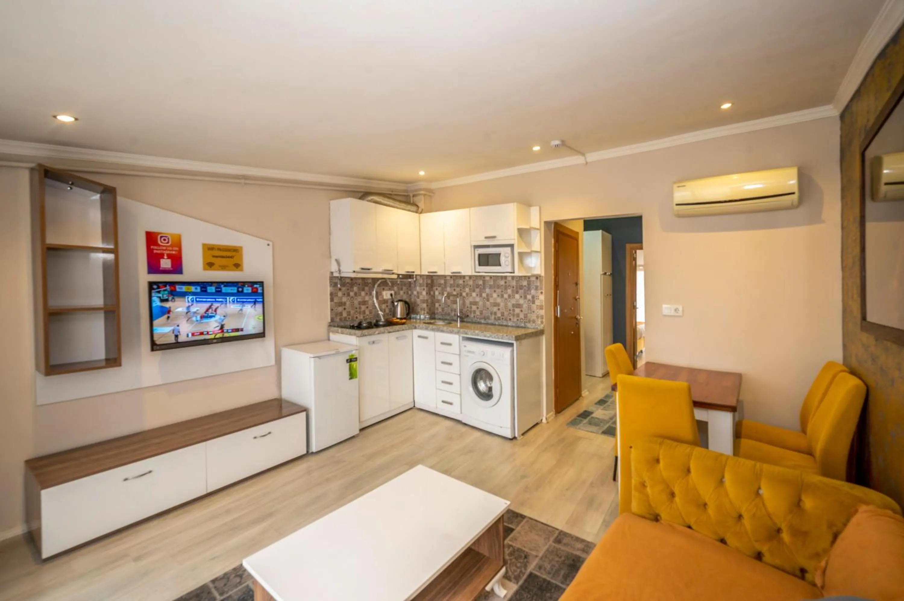 TV and multimedia in Marida Suit - Istanbul Taksim