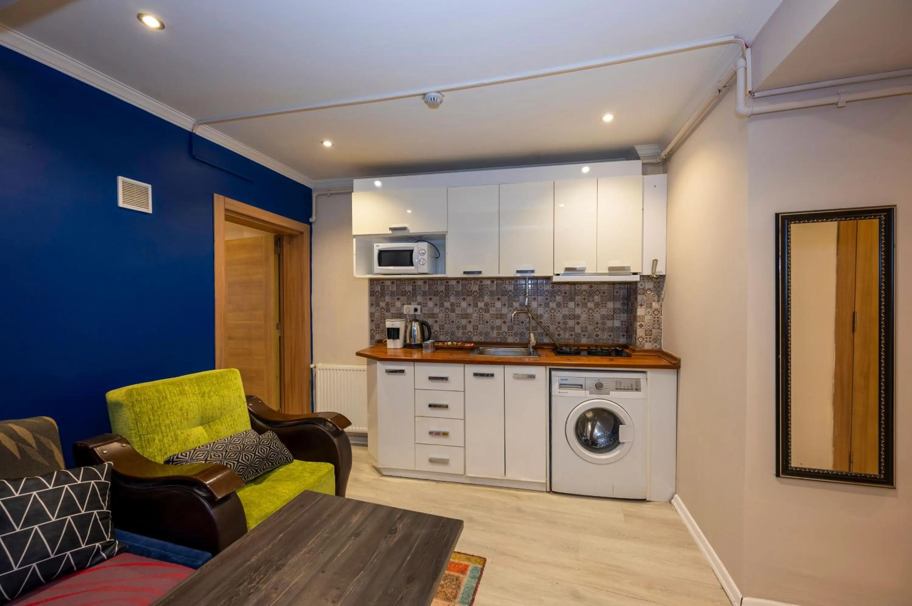 Kitchen or kitchenette in Marida Suit - Istanbul Taksim