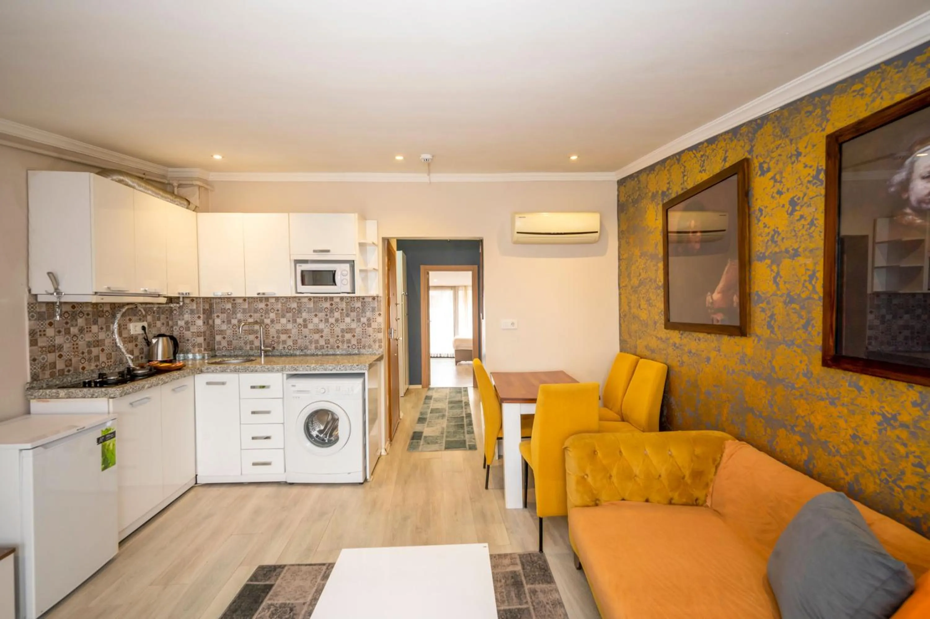 Kitchen or kitchenette in Marida Suit - Istanbul Taksim