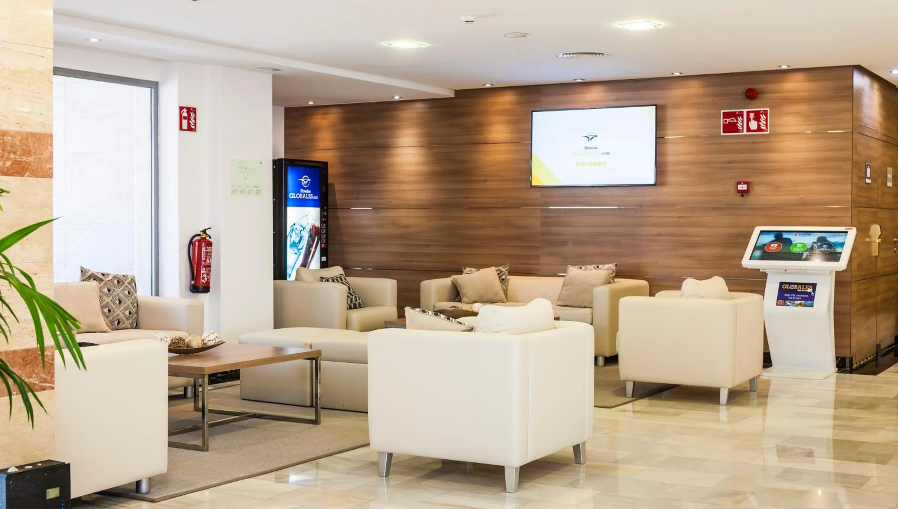 Lobby or reception in Globales Santa Lucia - Adults Only 18