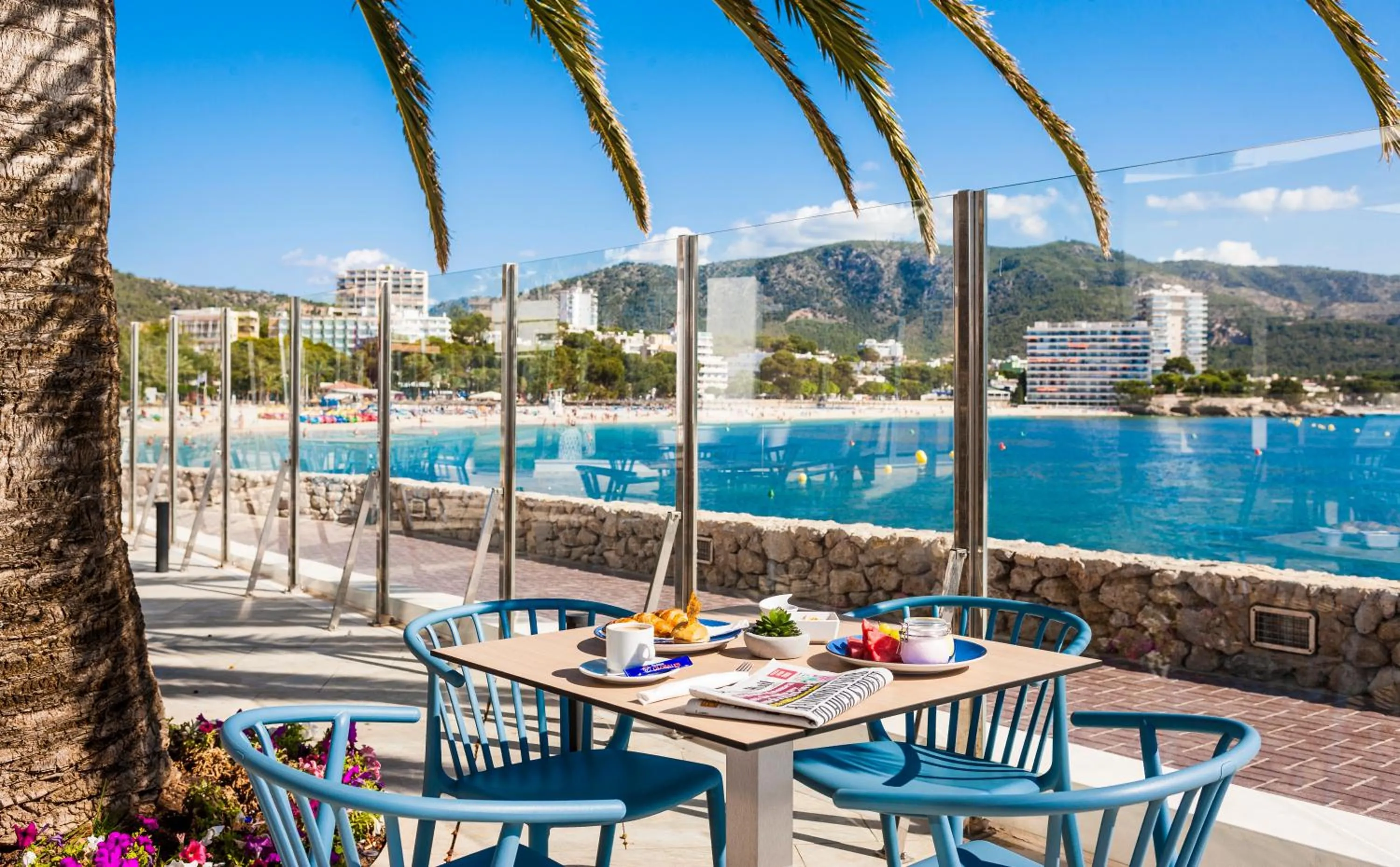 Restaurant/places to eat in Globales Santa Lucia - Adults Only 18