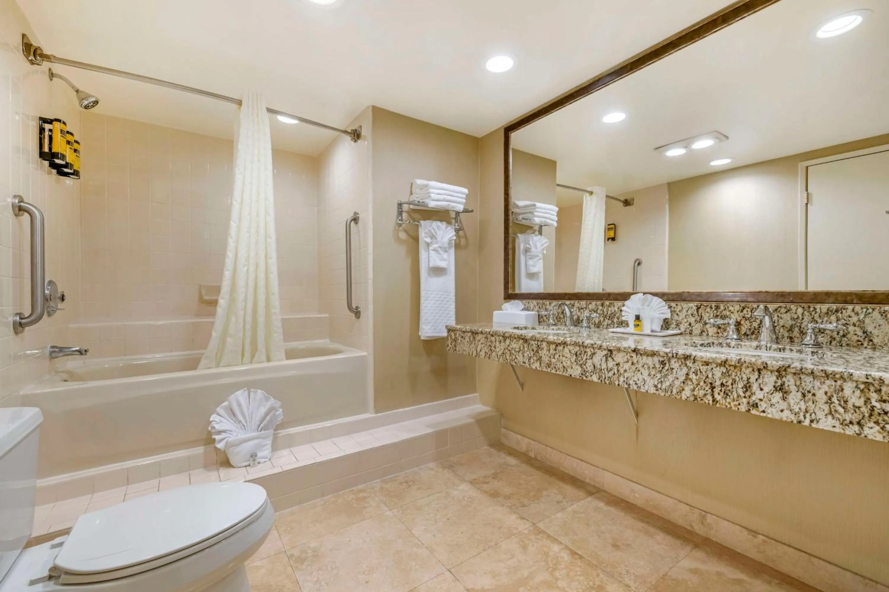 Bathroom in Best Western Plus Marina Shores Hotel