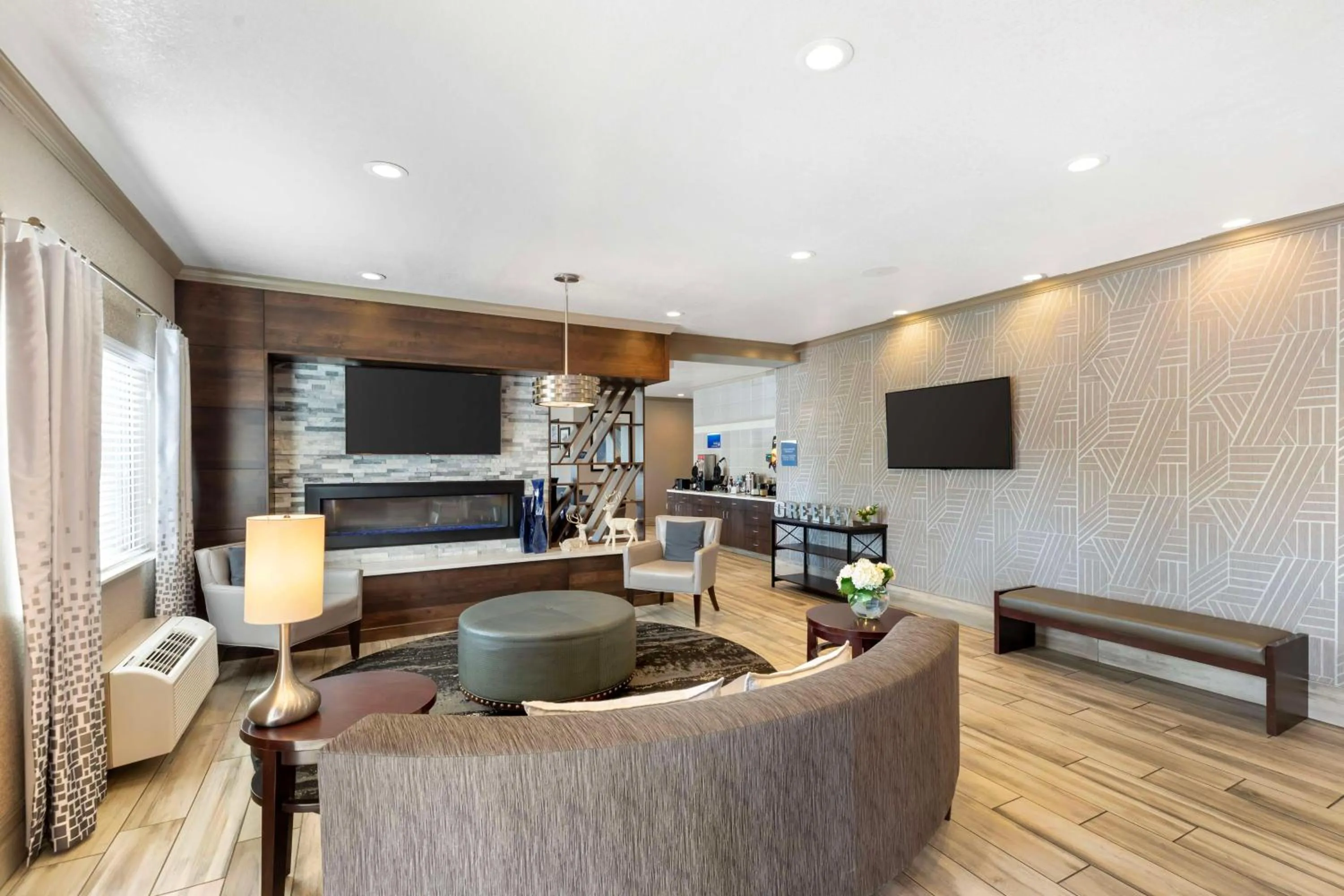 Lobby or reception in Best Western Greeley