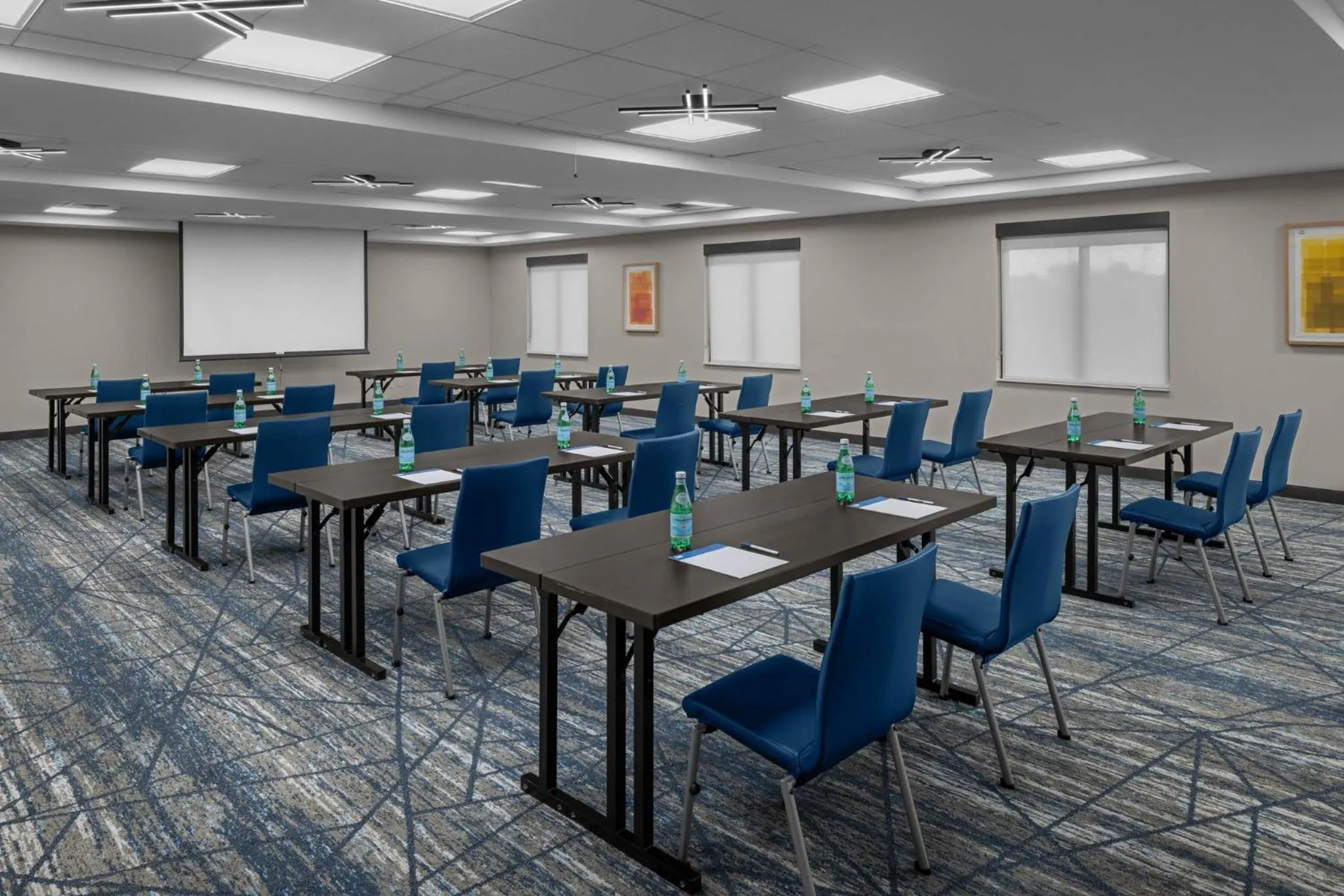 Meeting/conference room in Holiday Inn Express & Suites Midland Loop 250 by IHG