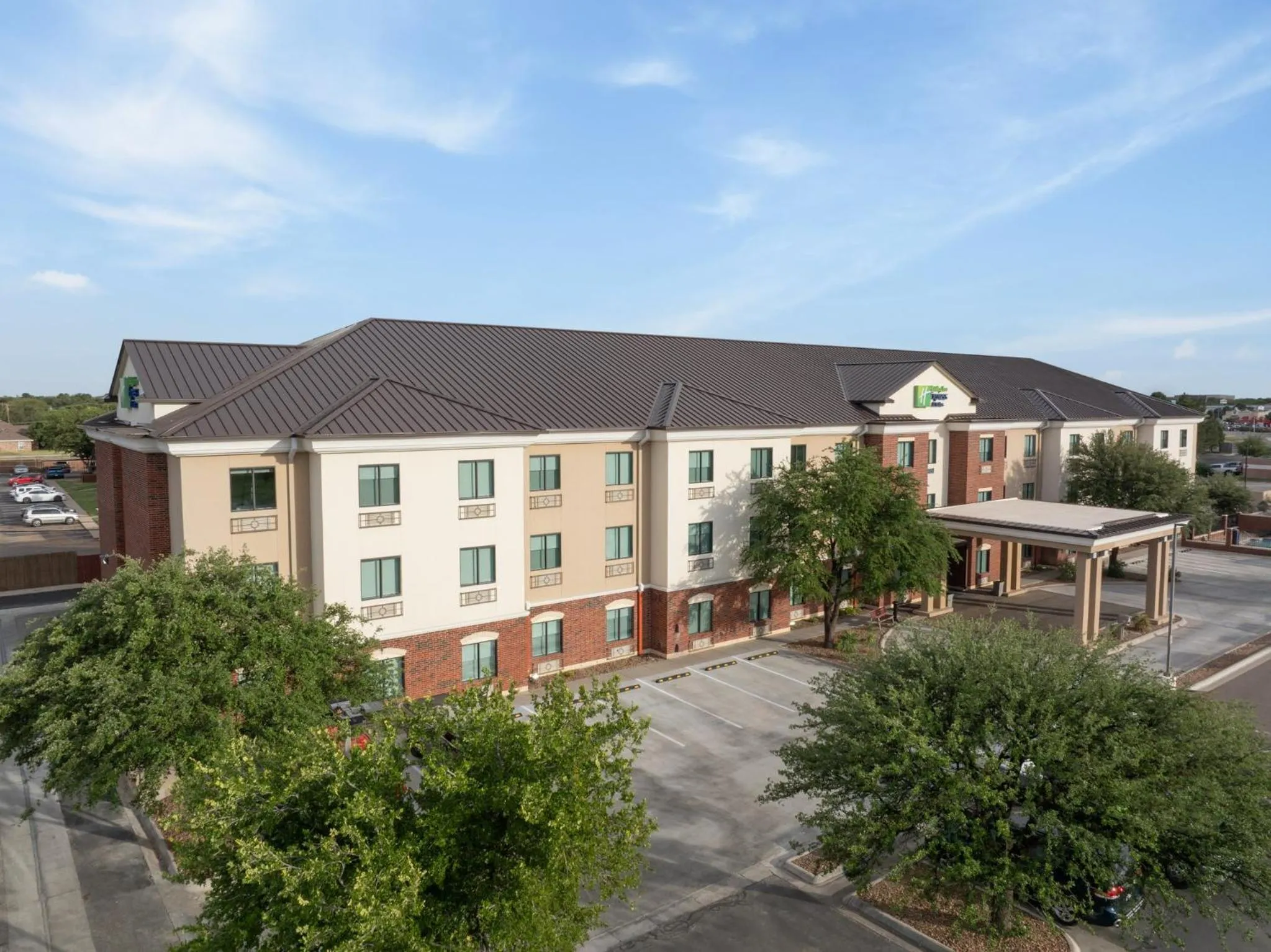 Property building in Holiday Inn Express & Suites Midland Loop 250 by IHG