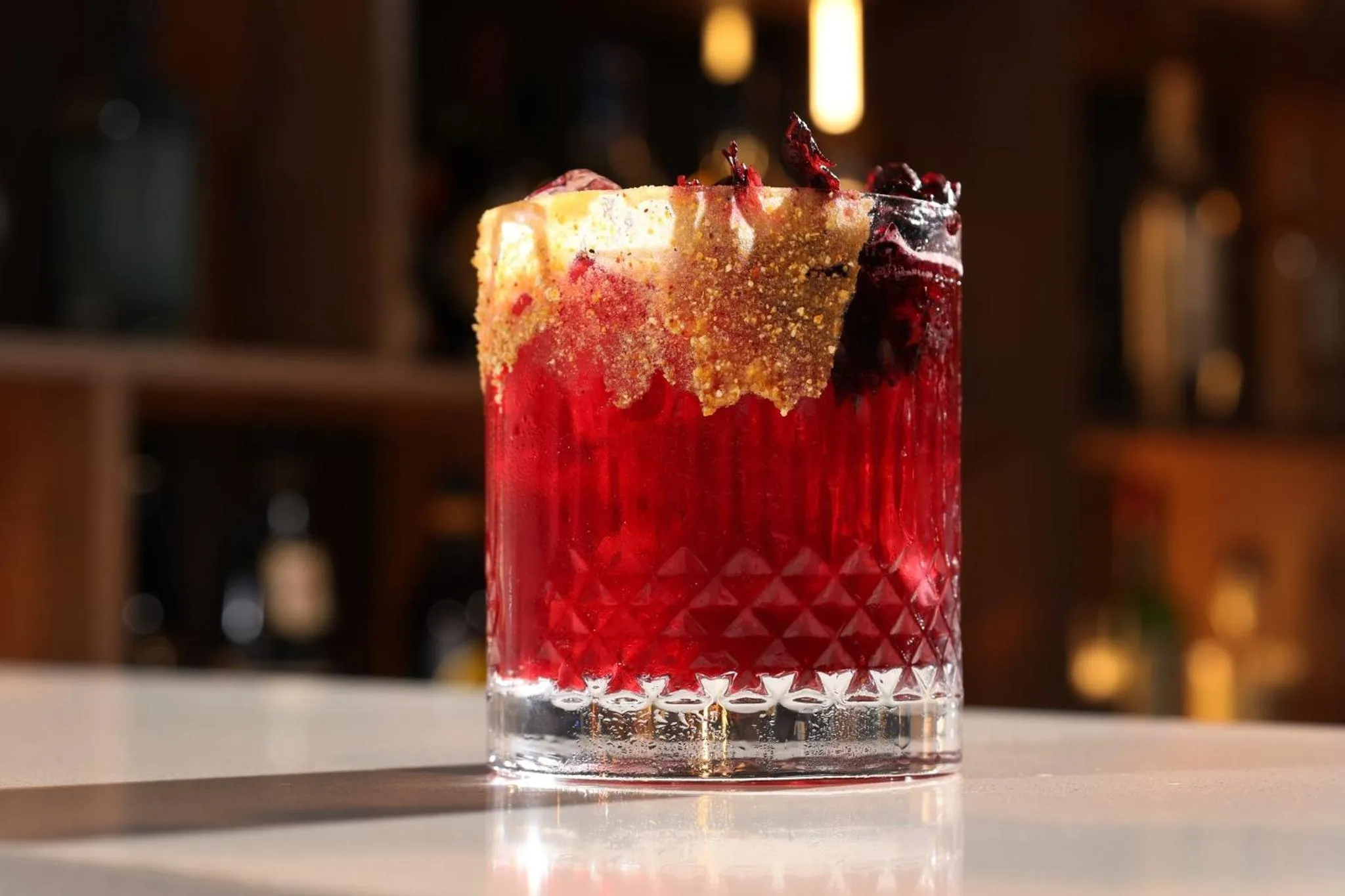 Lounge or bar in voco Hermosillo by IHG