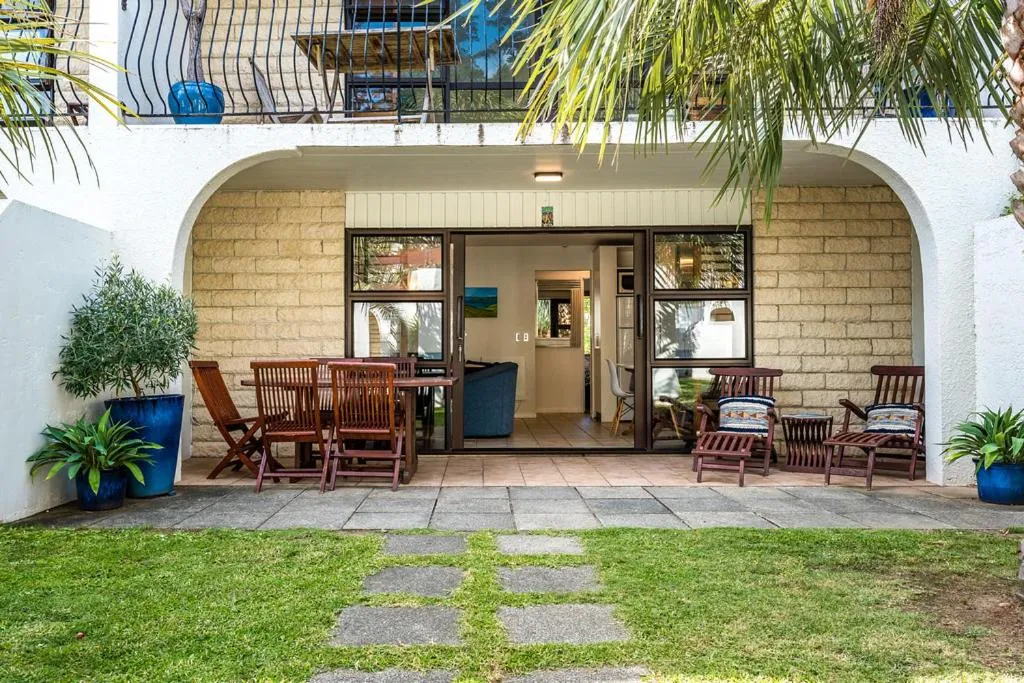 Onetangi Beach Apartments