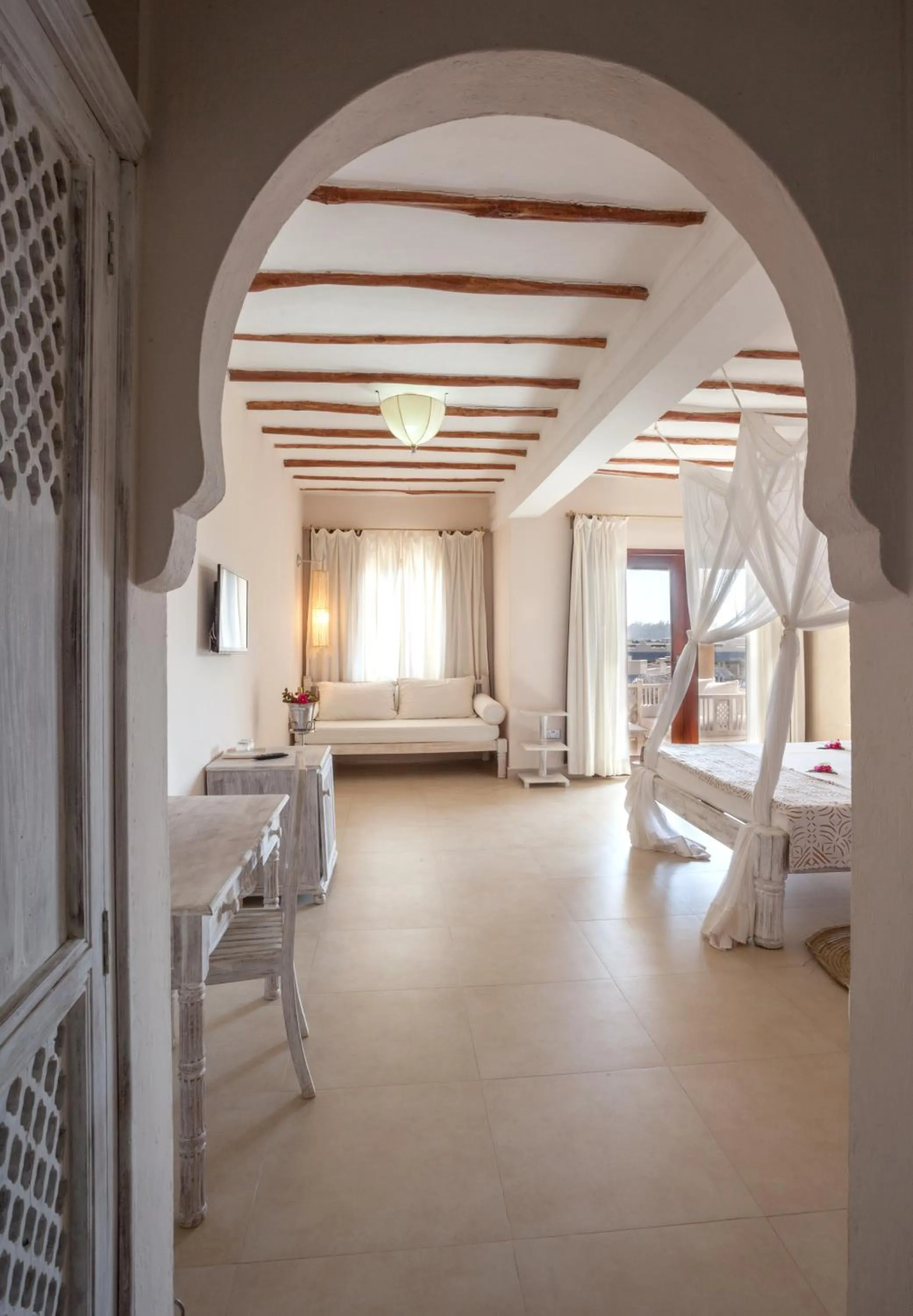 Photo of the whole room in Seven Islands Resort