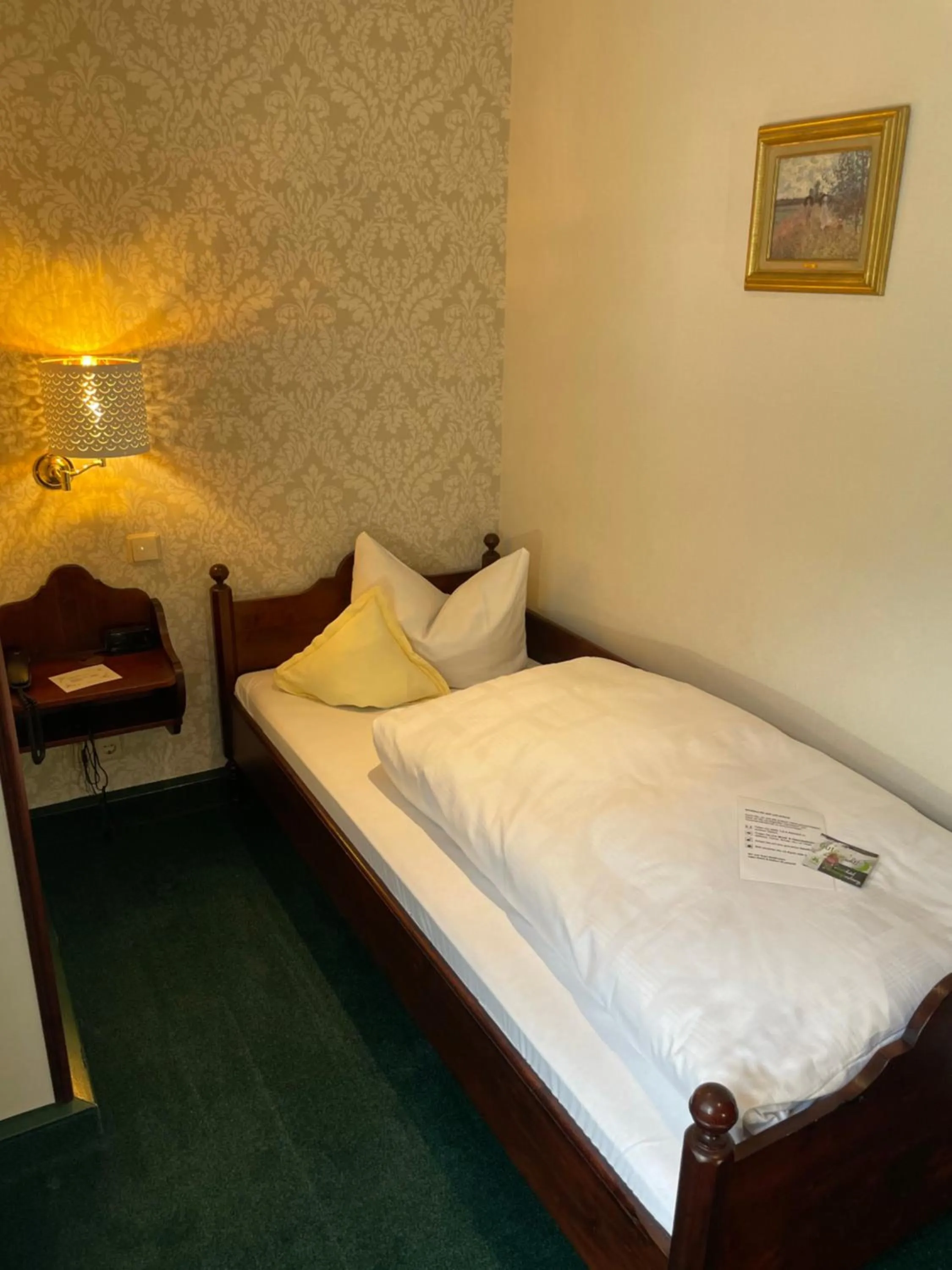 Photo of the whole room, Bed in Flair-Hotel Waldfrieden