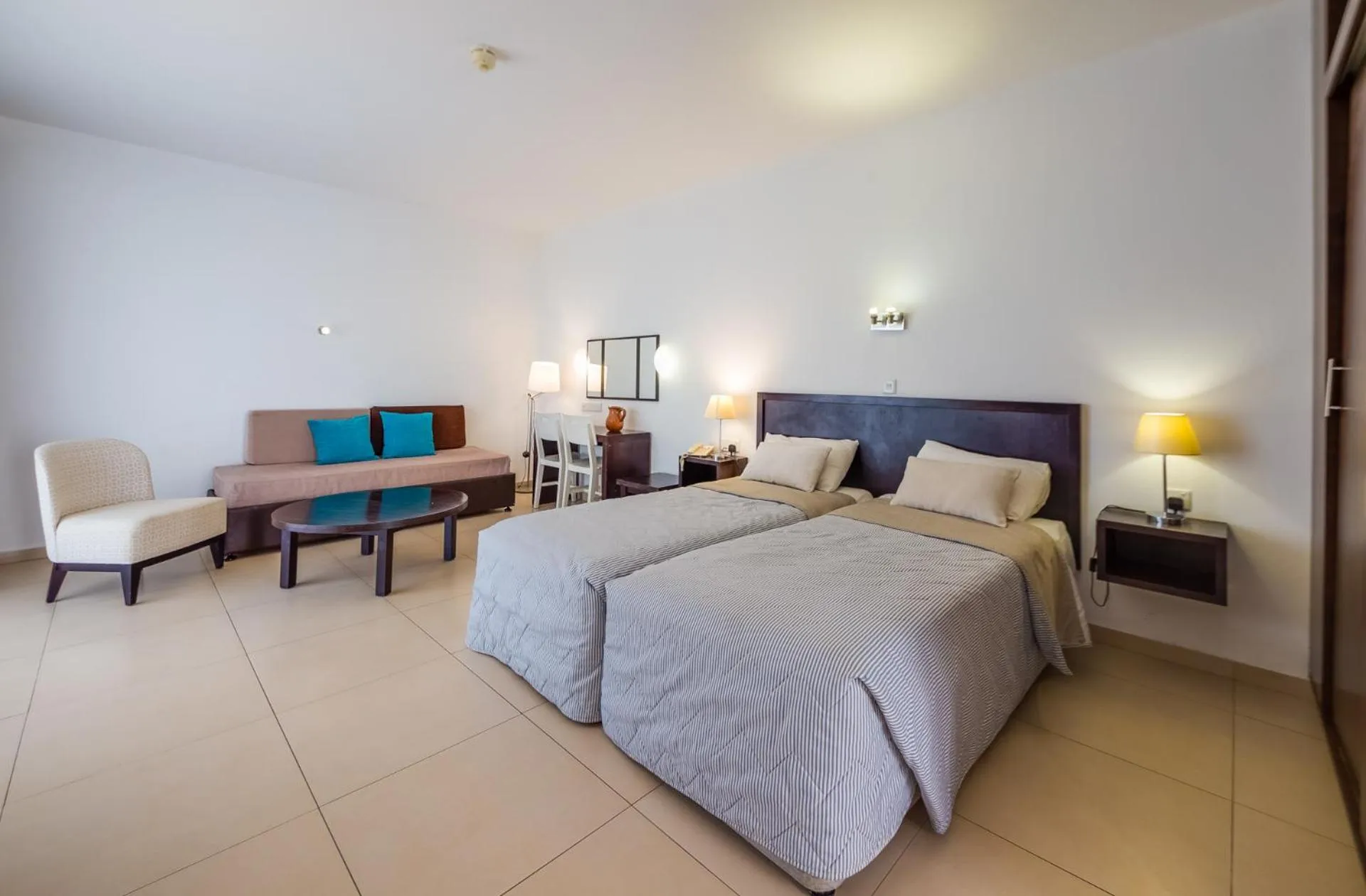 Bed in MarisMare Apartments