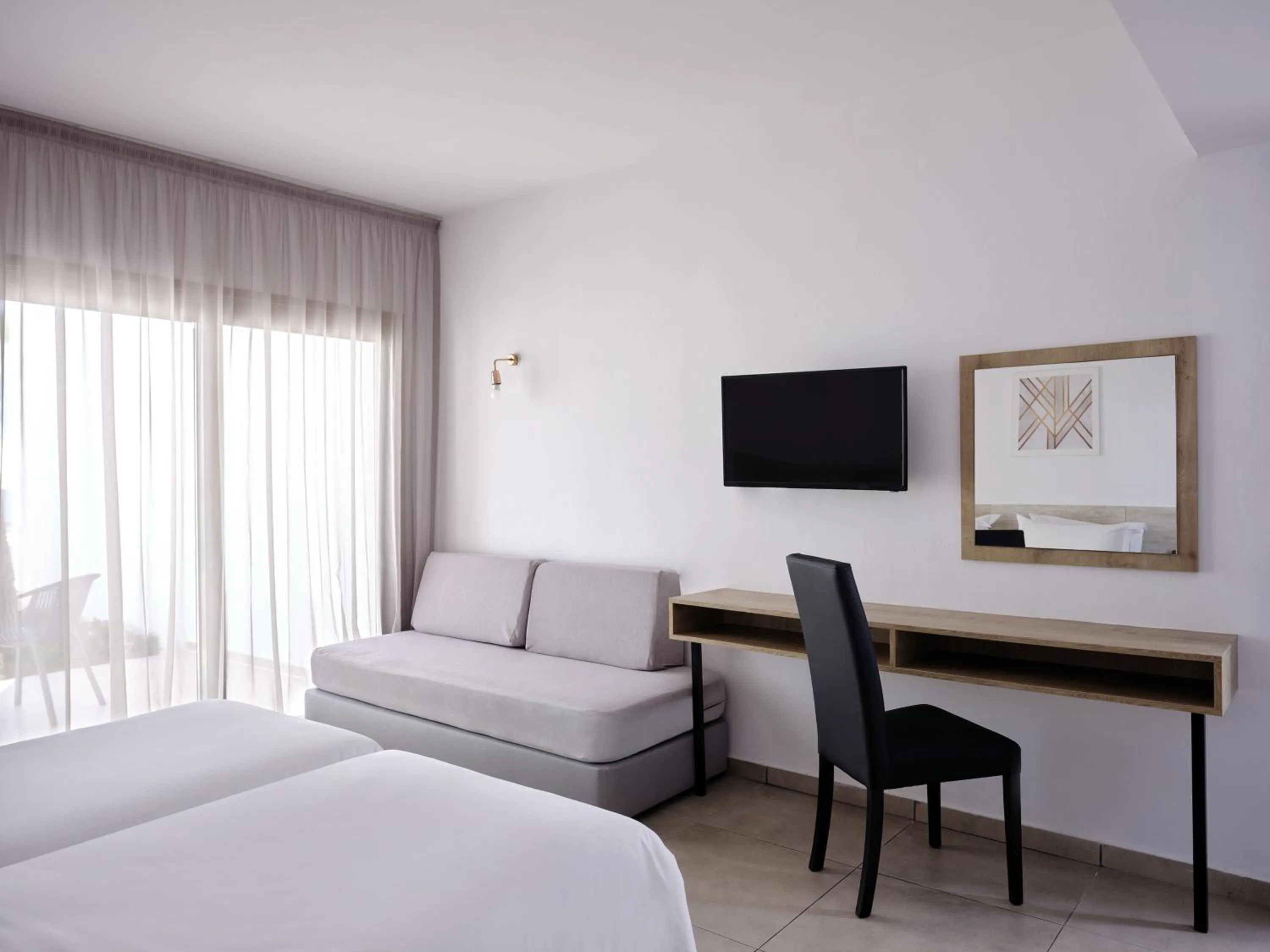 Bedroom, Bed in Atlantica Panthea Resort