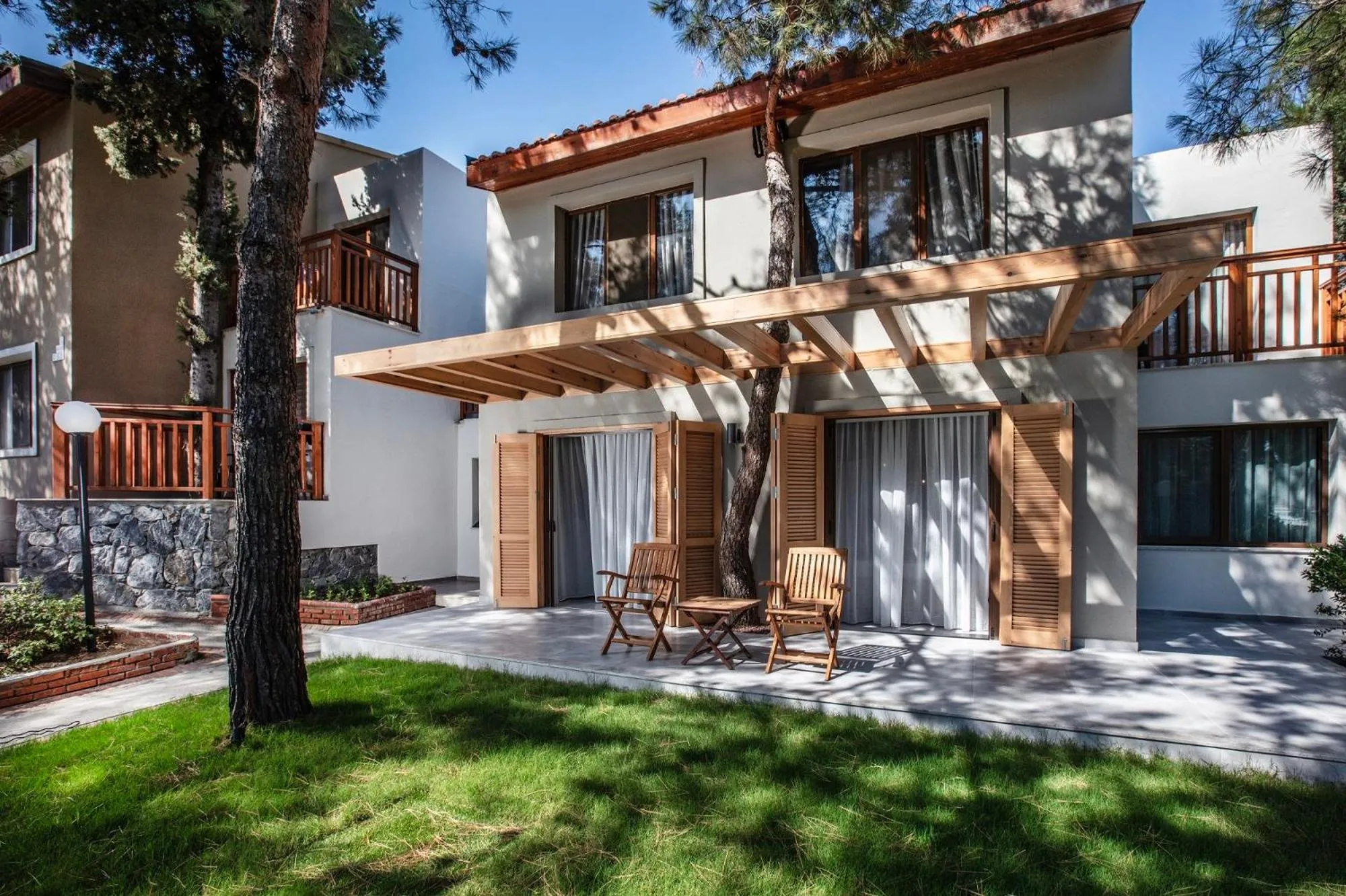 Garden in Pine Bay Holiday Resort