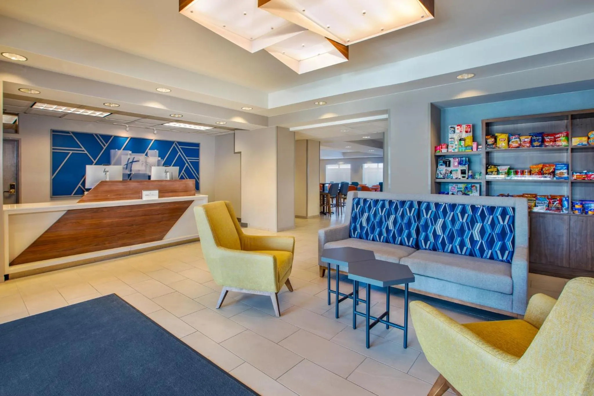 Property building in Holiday Inn Express Fremont by IHG