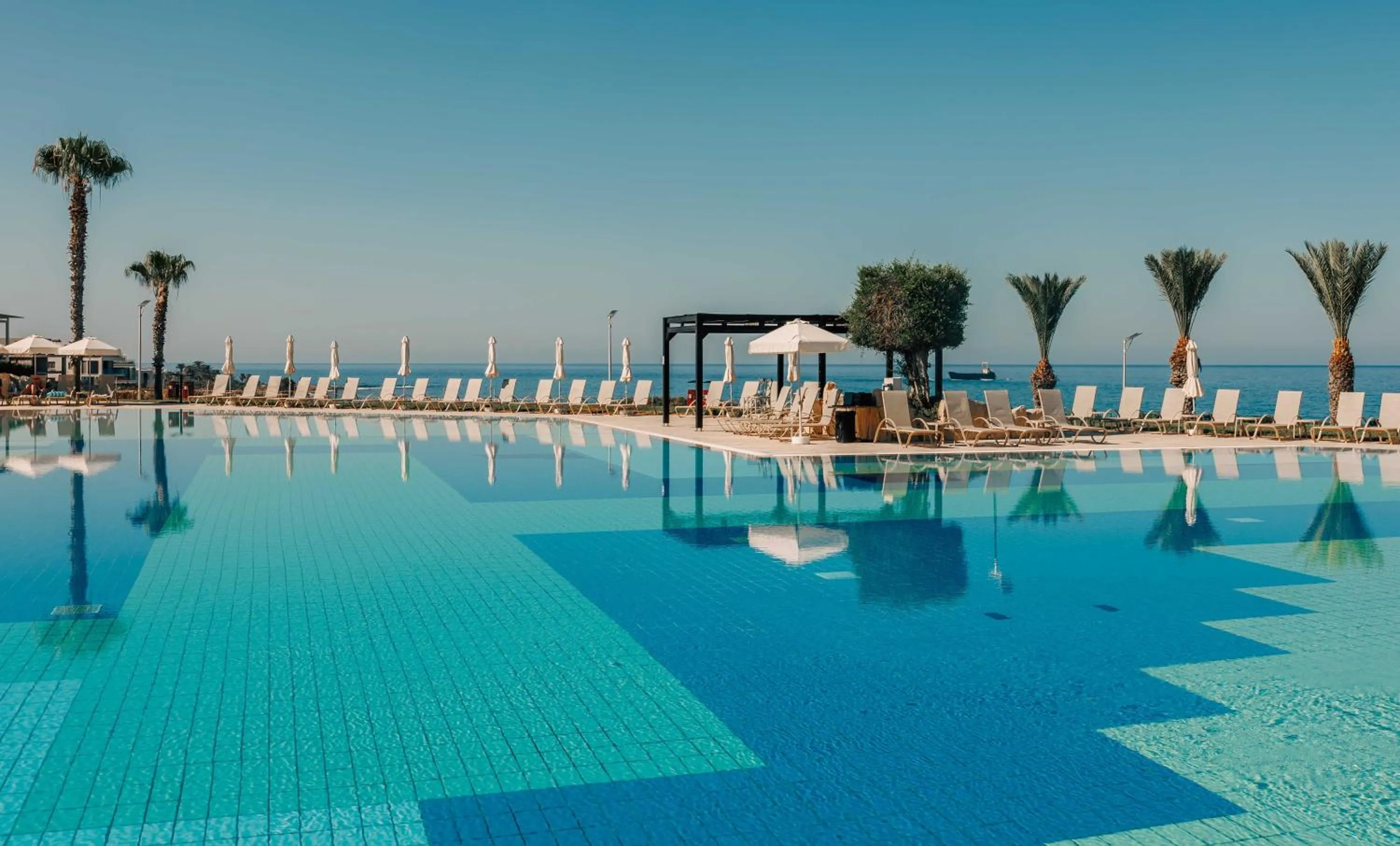 Swimming pool in Atlantica Akteon
