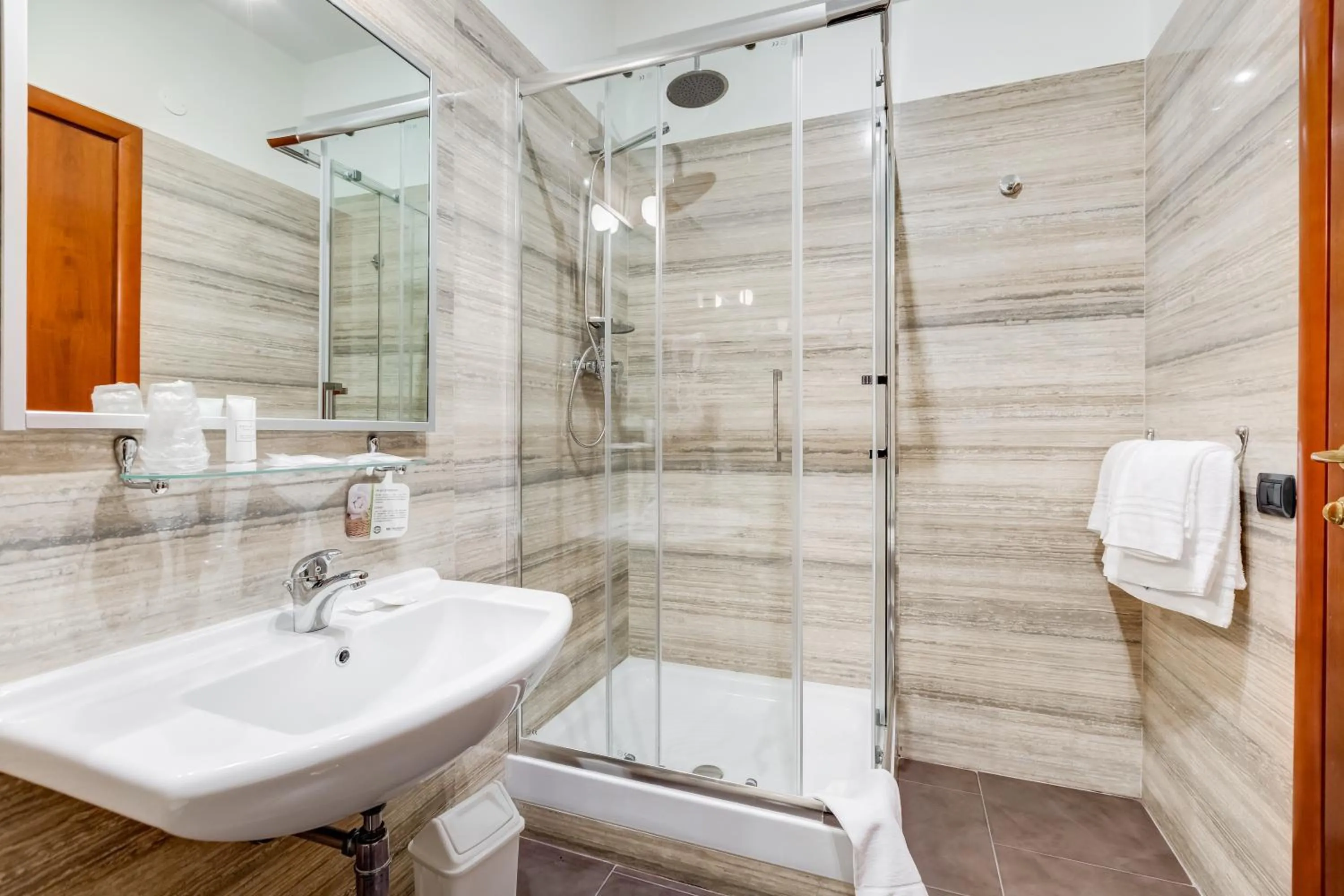 Bathroom in Best Western Hotel Rocca