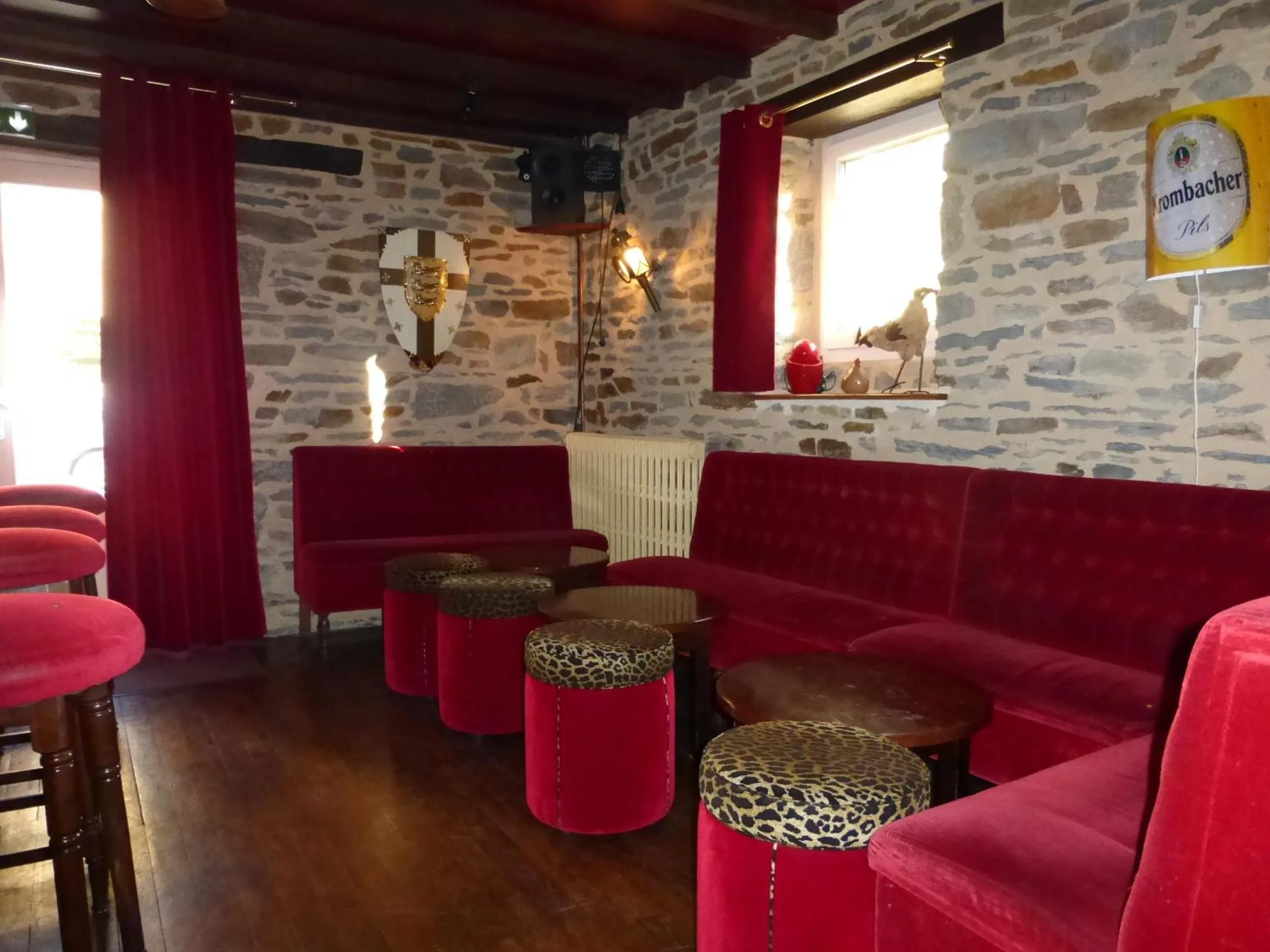 Lounge or bar in Hôtel Ariane & SPA