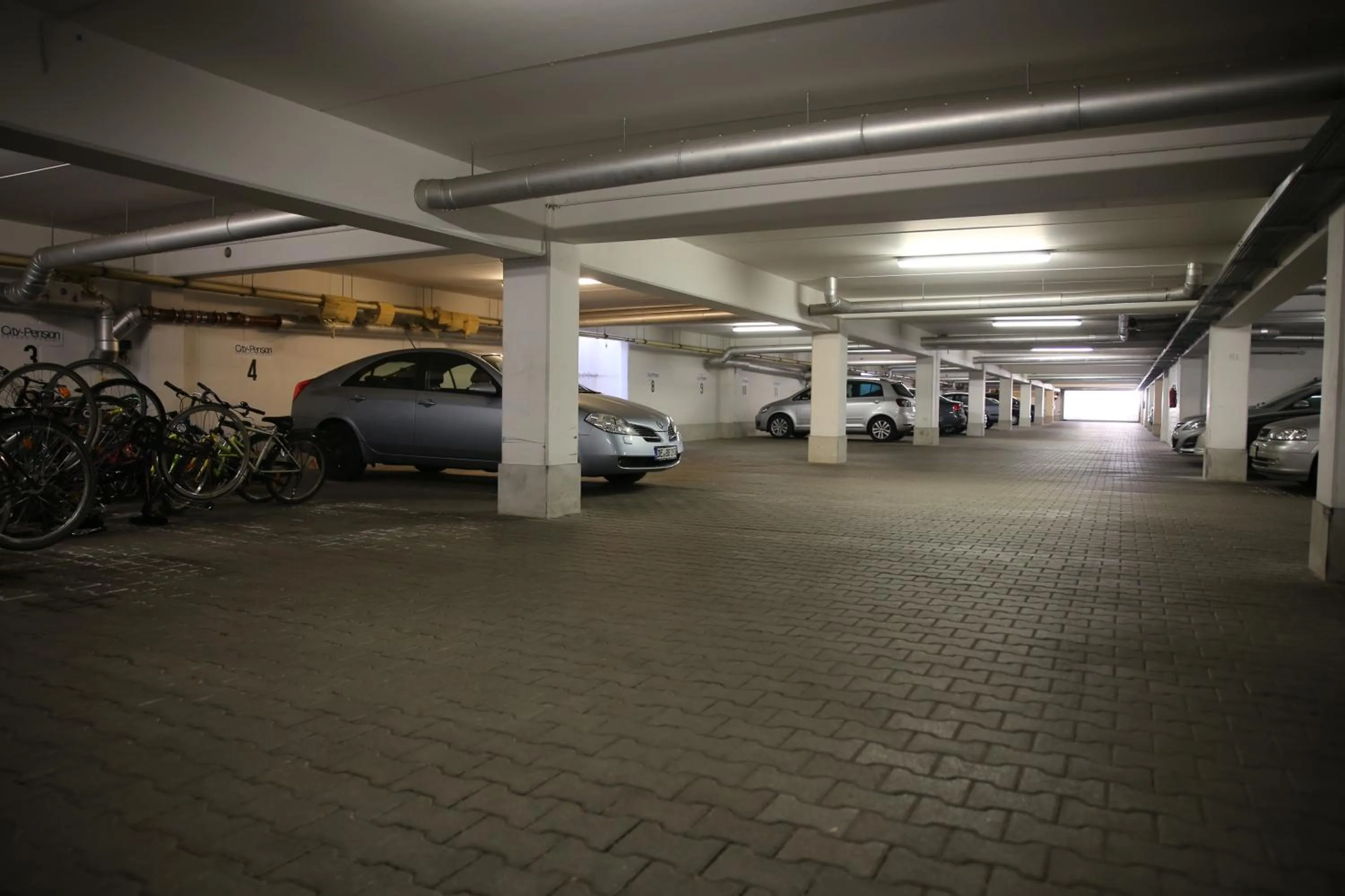 Facade/entrance in City-Pension Dessau-Roßlau