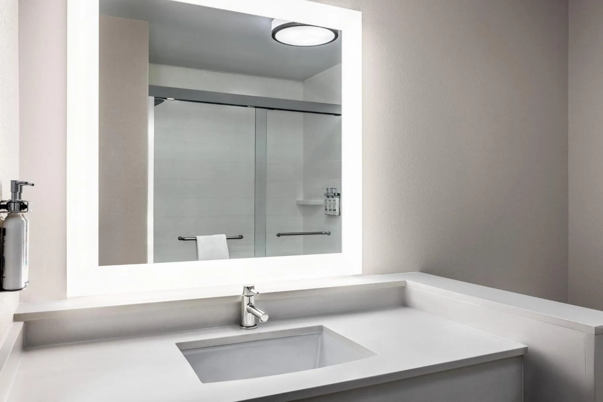 Bathroom in Holiday Inn Express Hotel & Suites Hagerstown by IHG