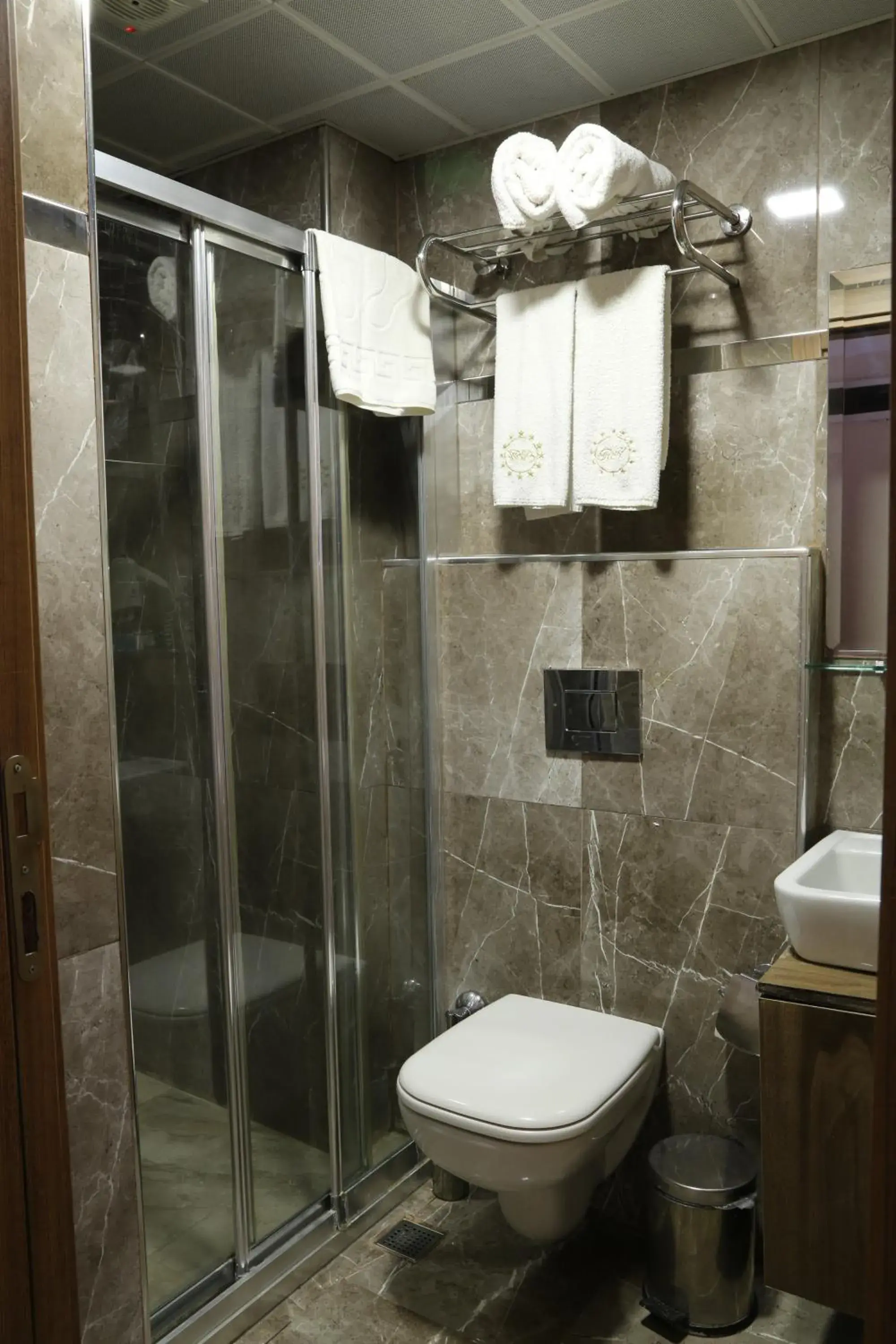 Standard Double or Twin Room in Istanbul River Hotel Standard Double or Twin Room in Istanbul River Hotel