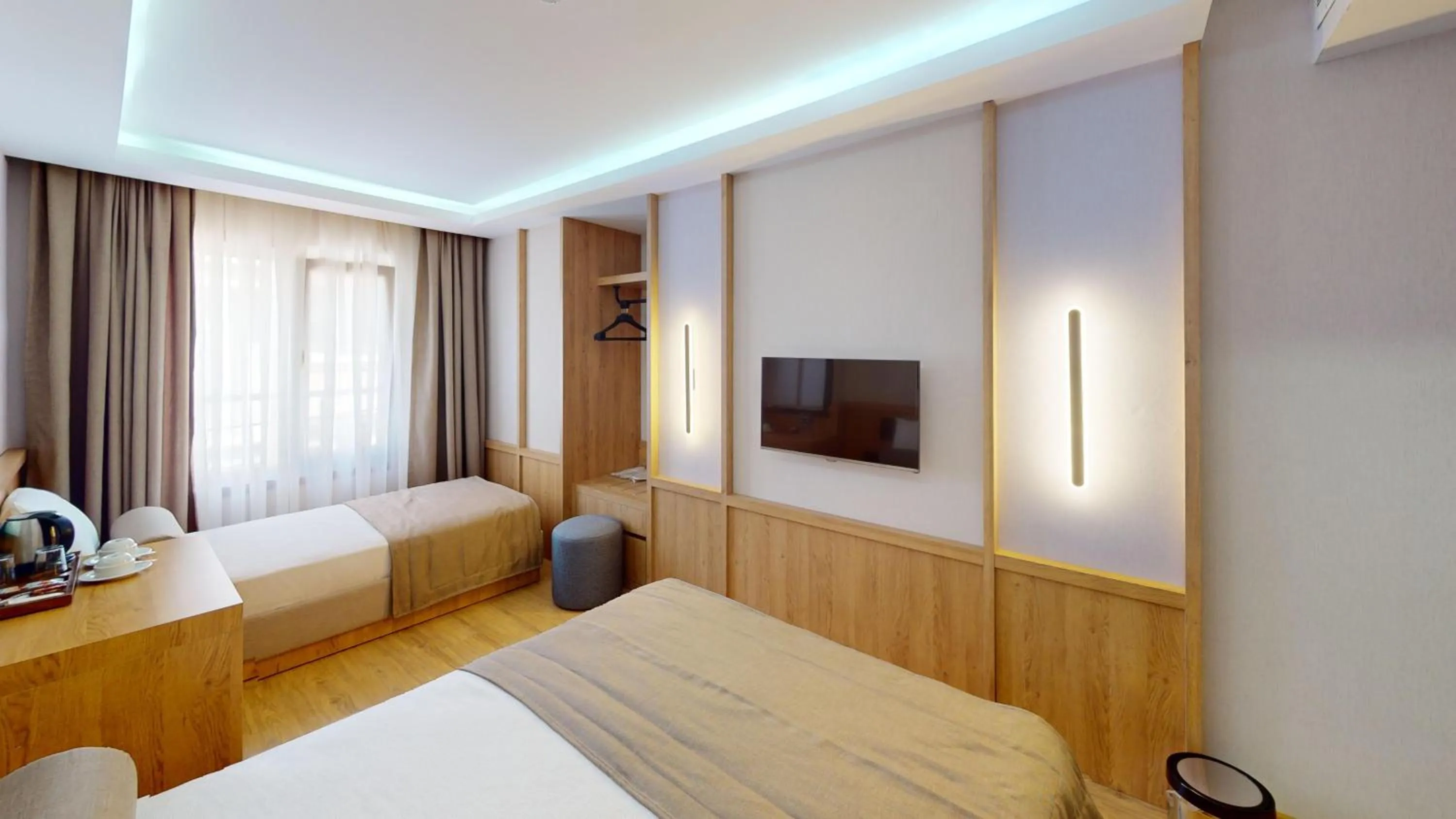 Bed in Istanbul River Hotel