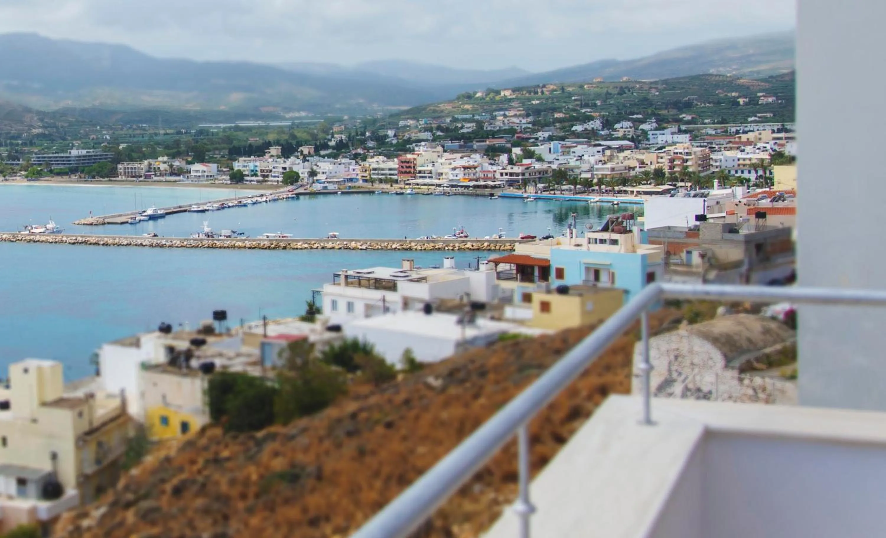 Property building in Porto Kaza