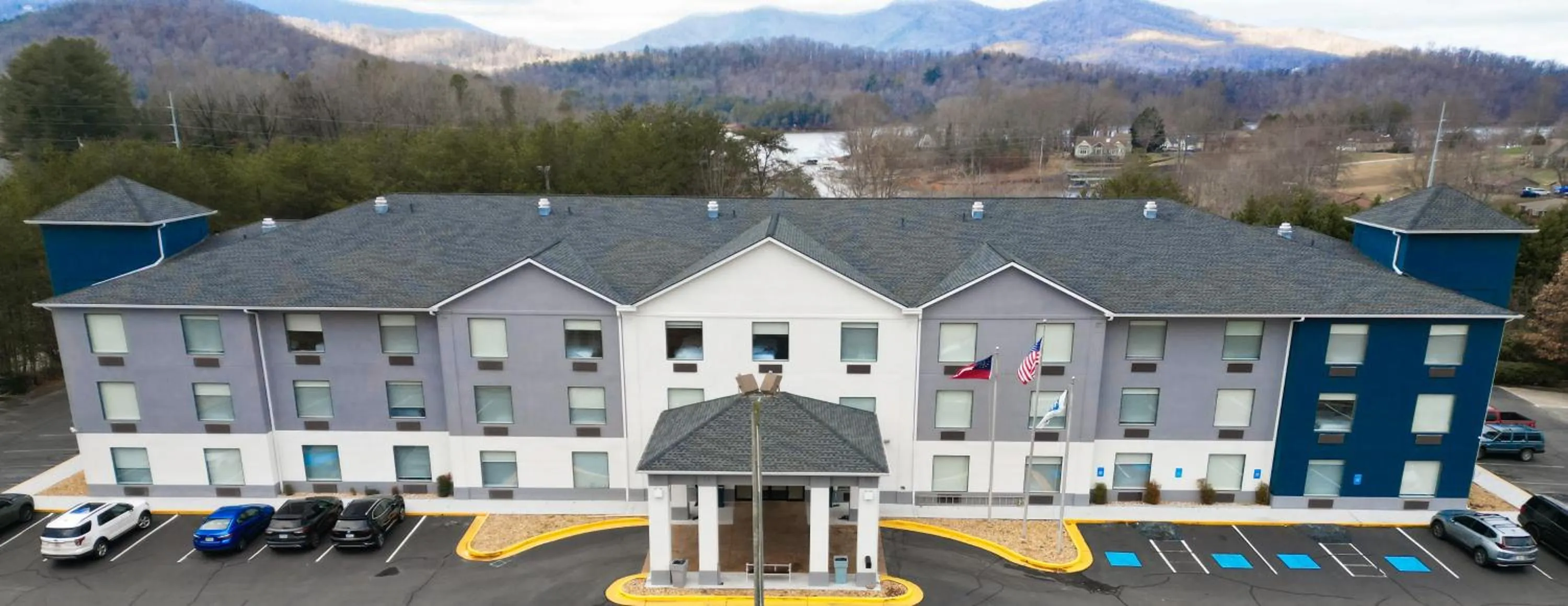 Holiday Inn Express Hotel & Suites Hiawassee by IHG