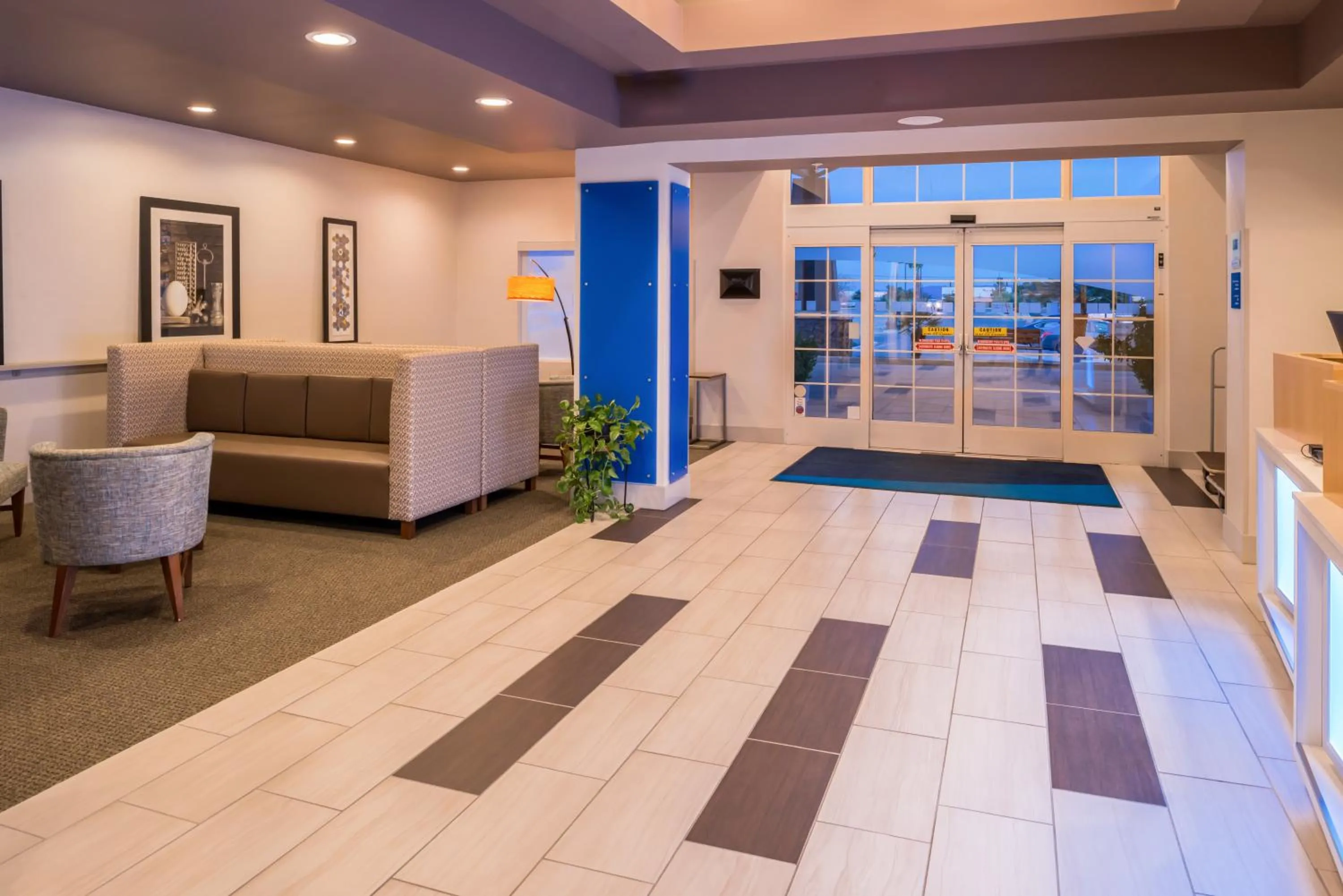 Property building in Holiday Inn Express Sierra Vista by IHG