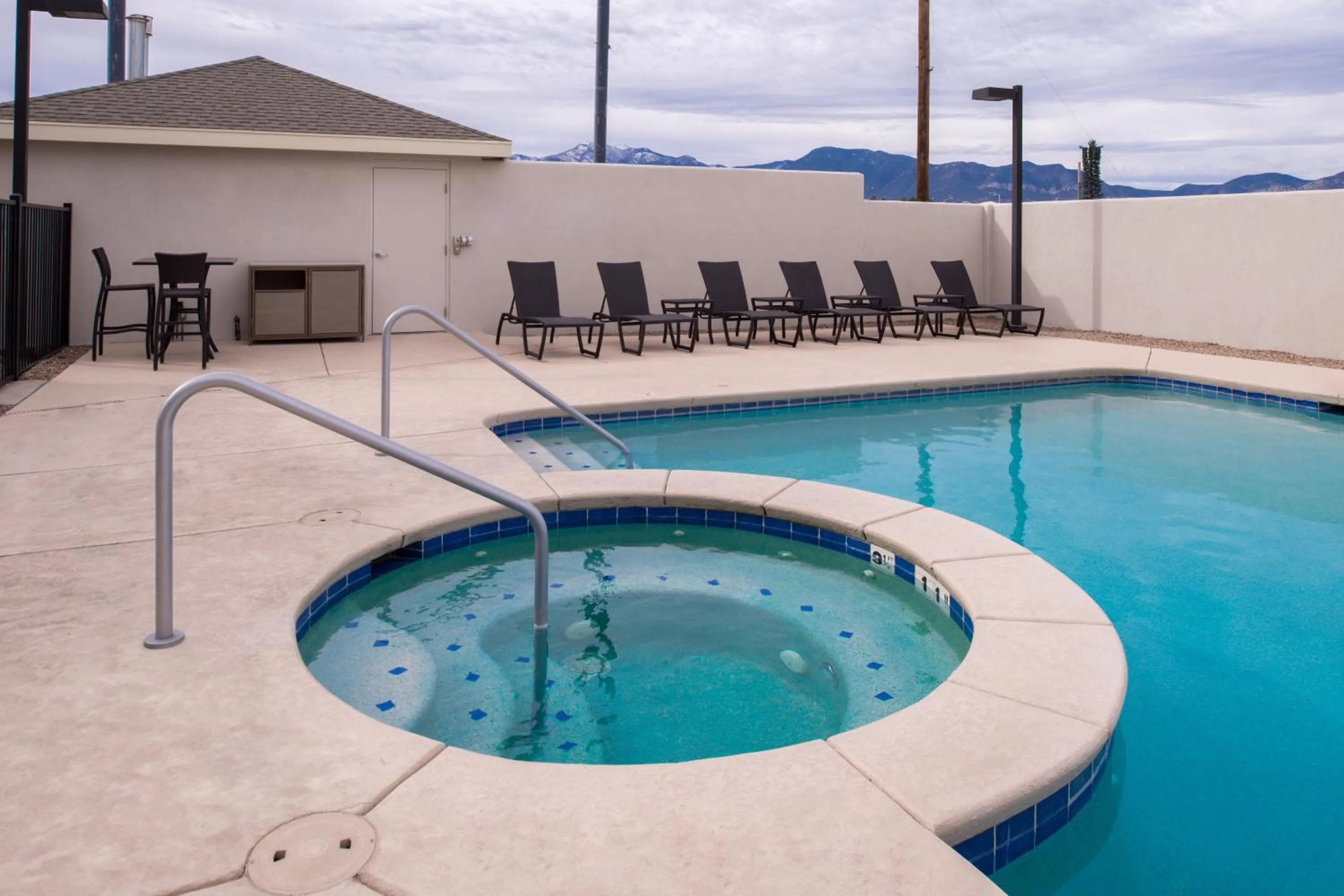 Swimming pool in Holiday Inn Express Sierra Vista by IHG