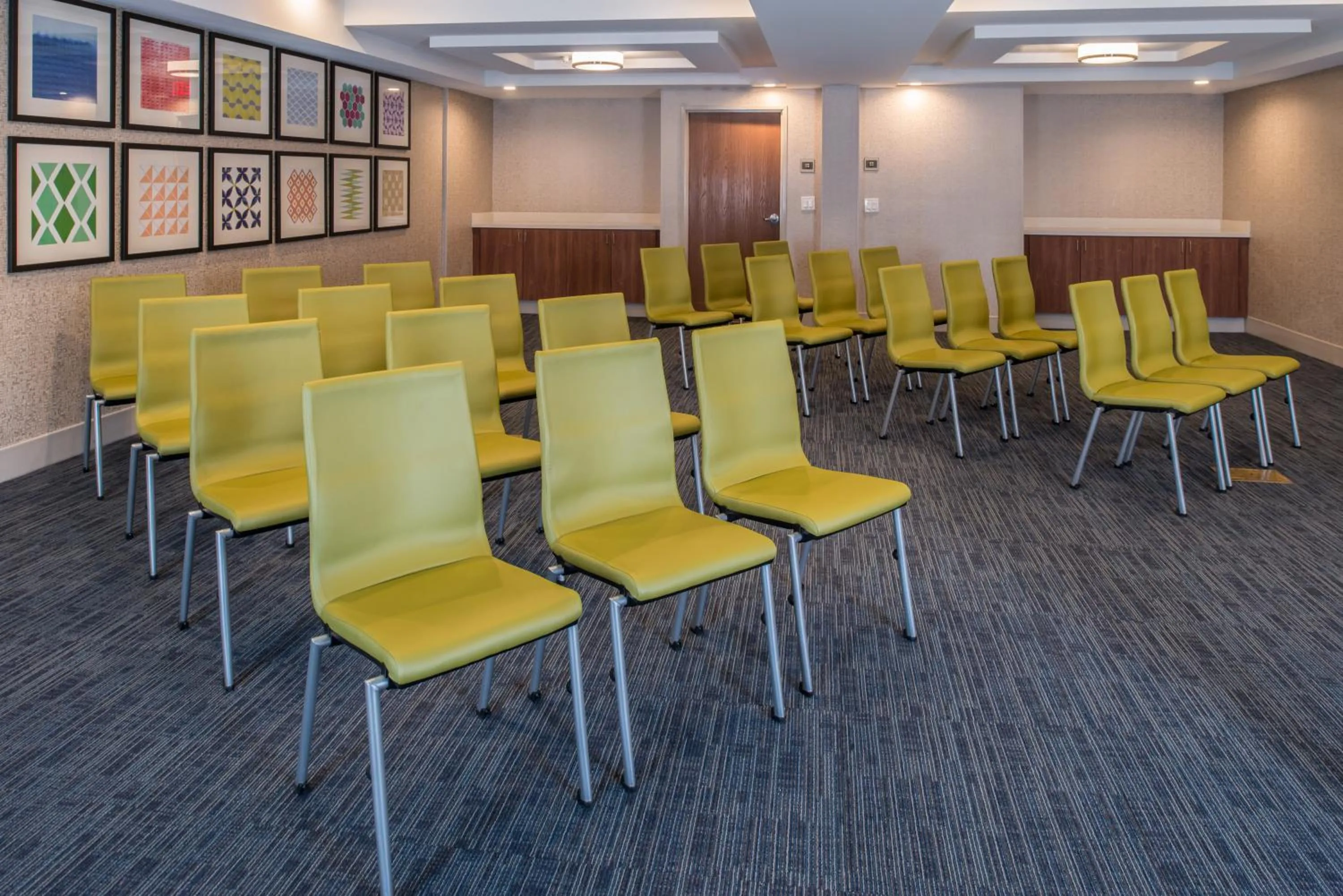 Meeting/conference room in Holiday Inn Express Sierra Vista by IHG