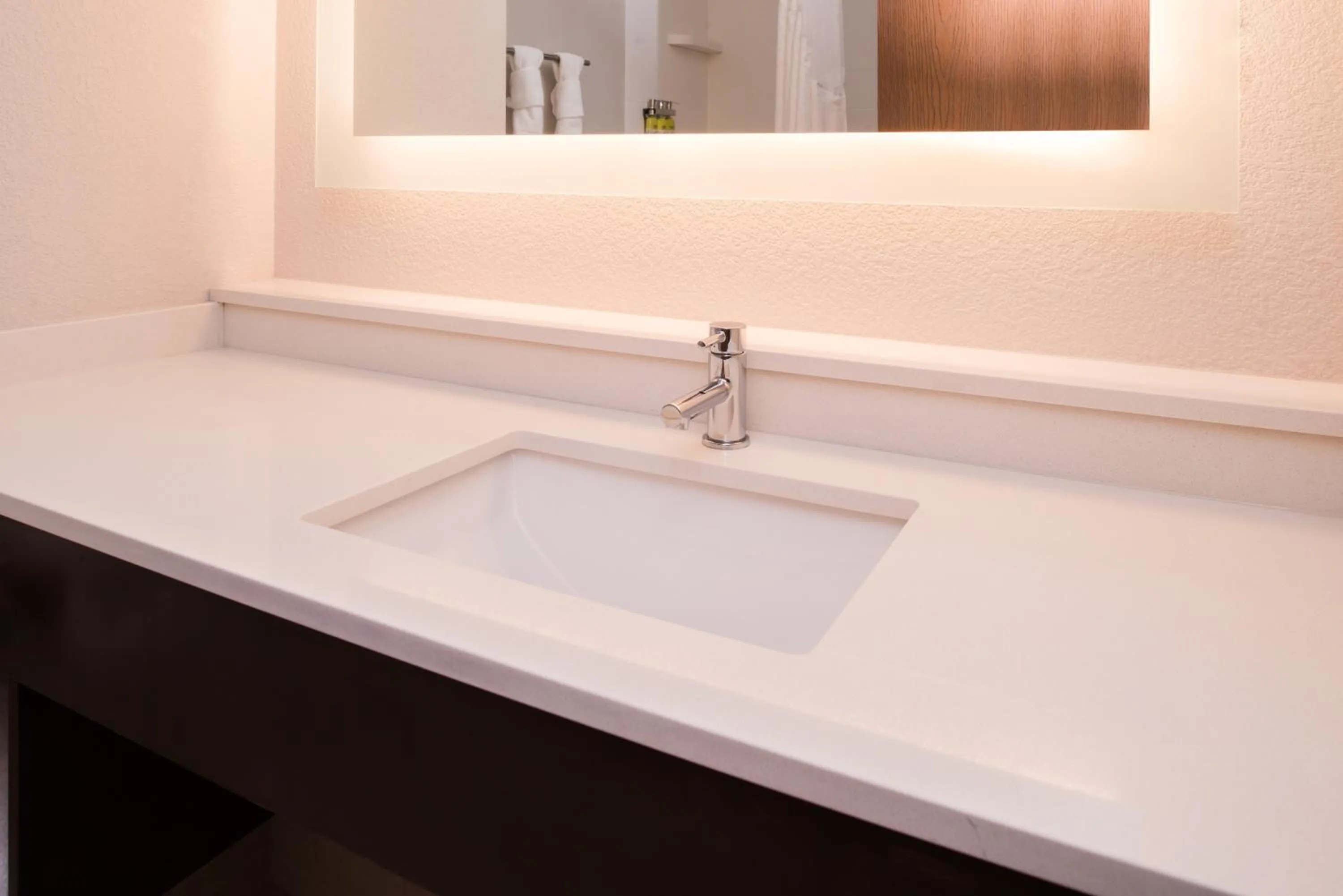 Bathroom in Holiday Inn Express Sierra Vista by IHG